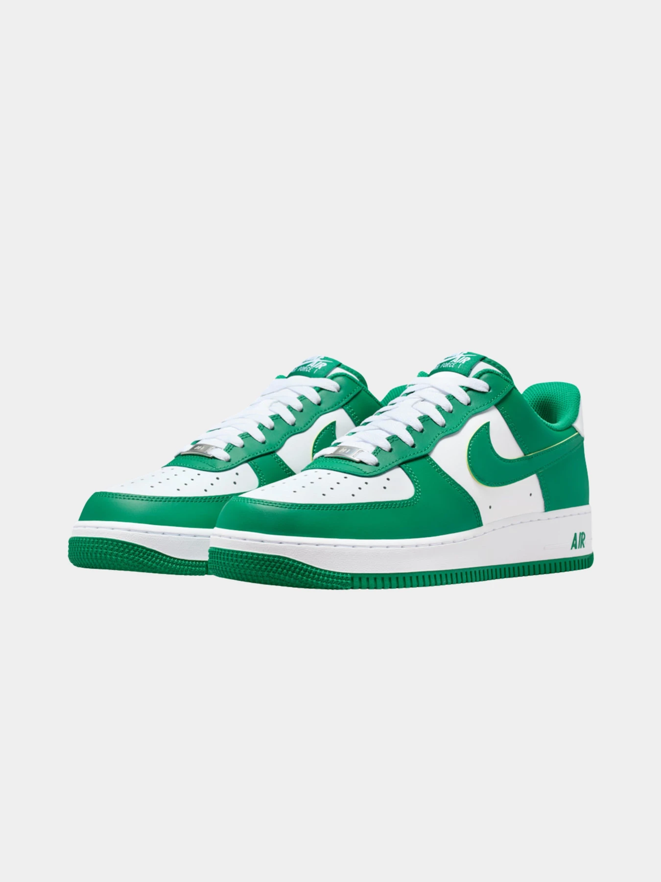 Кроссовки NIKE модель FJ4146-122 Кроссовки NIKE модель FJ4146-122 Фото