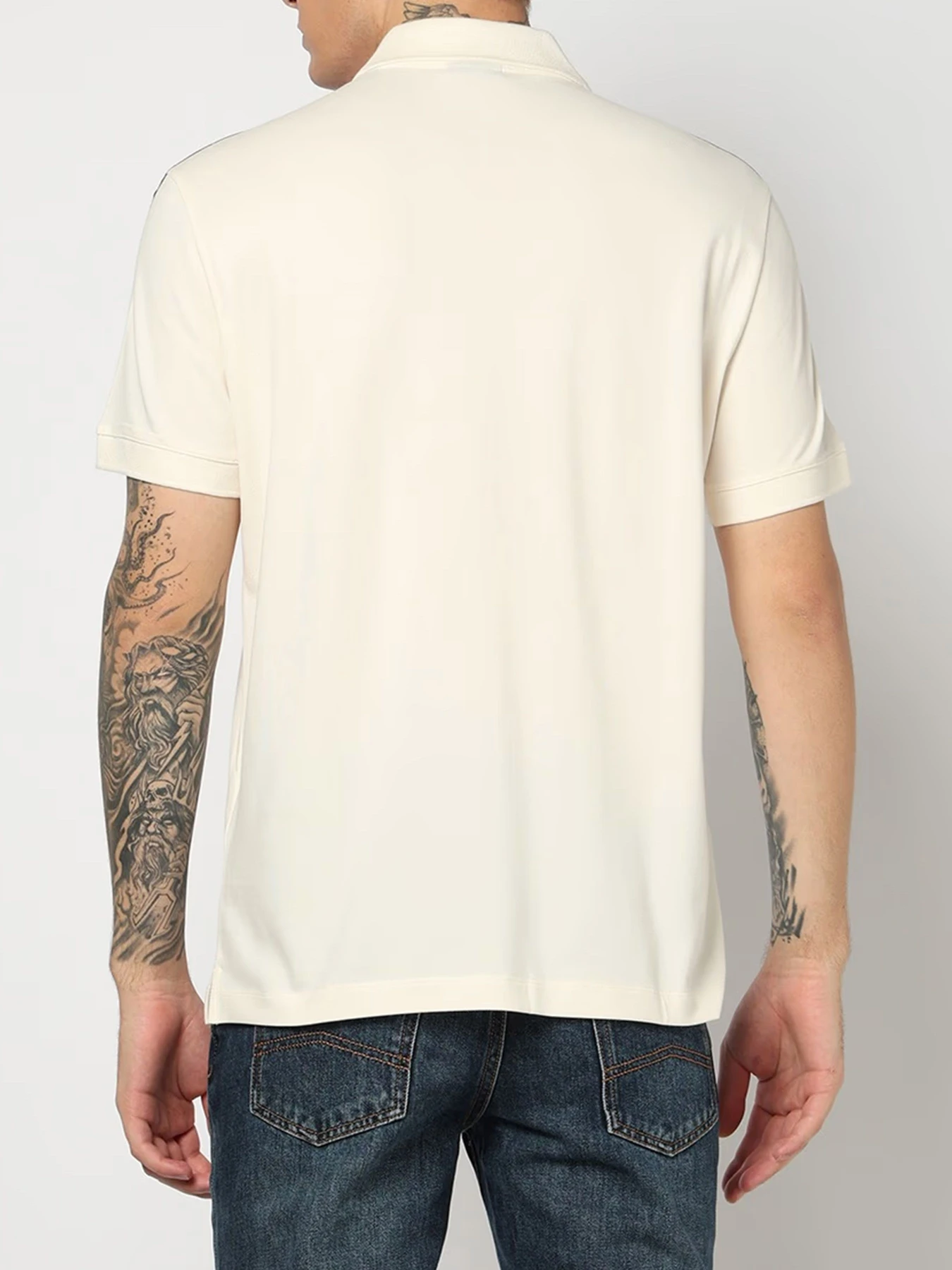 Футболки и поло Armani Exchange модель 8NZFSG-ZJ81Z-U1074 Футболки и поло Armani Exchange модель 8NZFSG-ZJ81Z-U1074 Фото