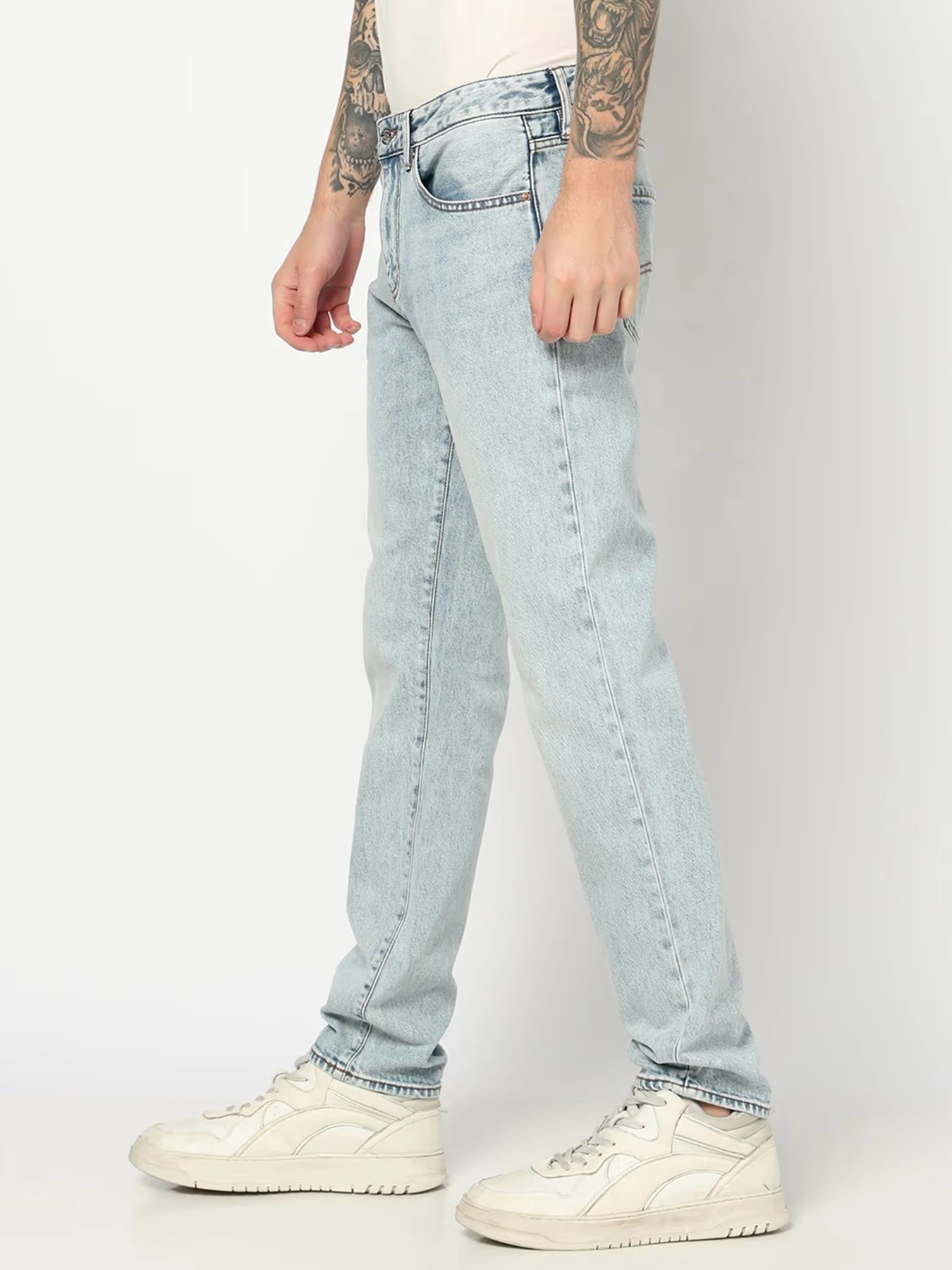 Джинсы Armani Exchange модель XM000049-AF24462-MB001 Джинсы Armani Exchange модель XM000049-AF24462-MB001 Фото