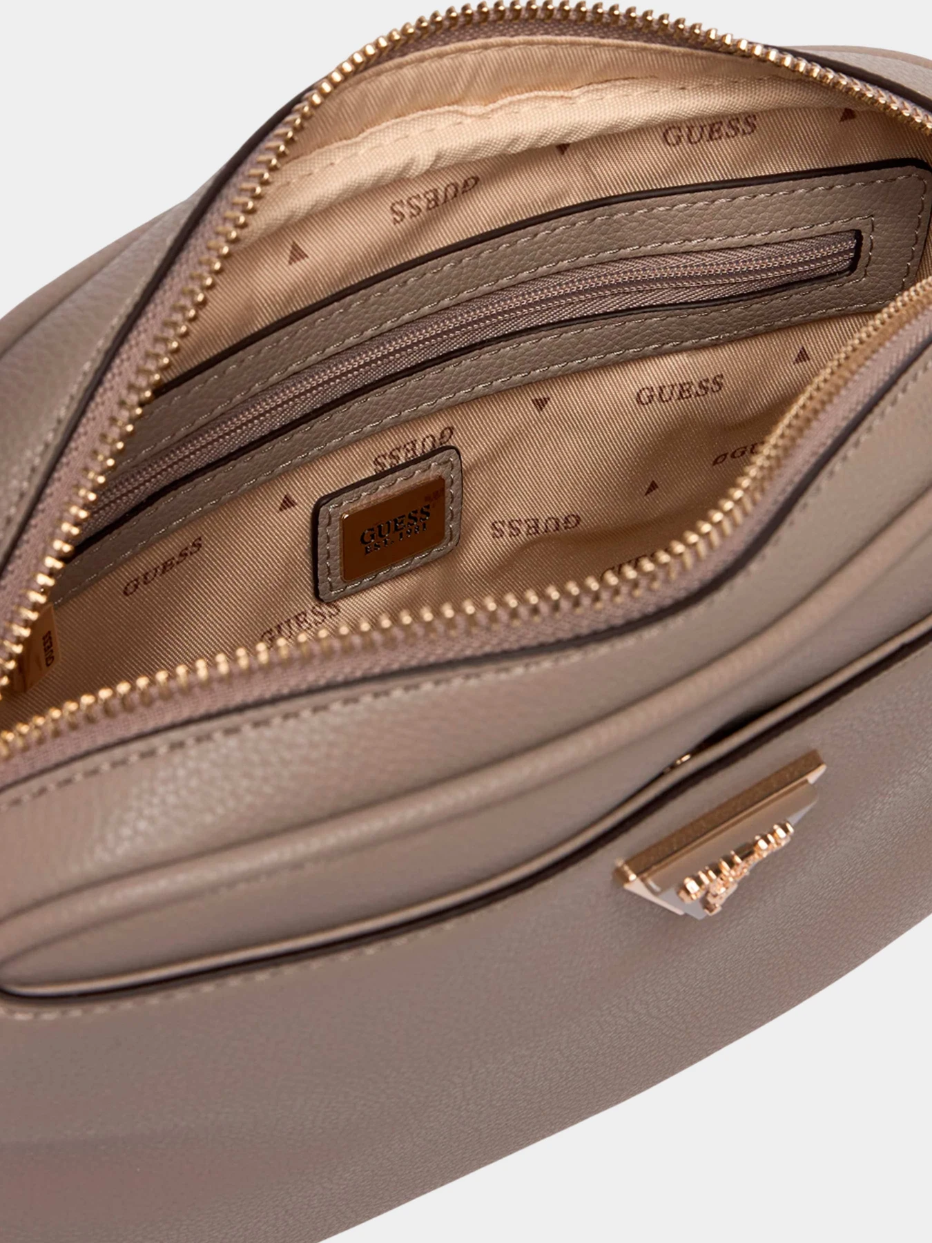 Сумки GUESS модель HWBG69-74140-DRT Сумки GUESS модель HWBG69-74140-DRT Фото