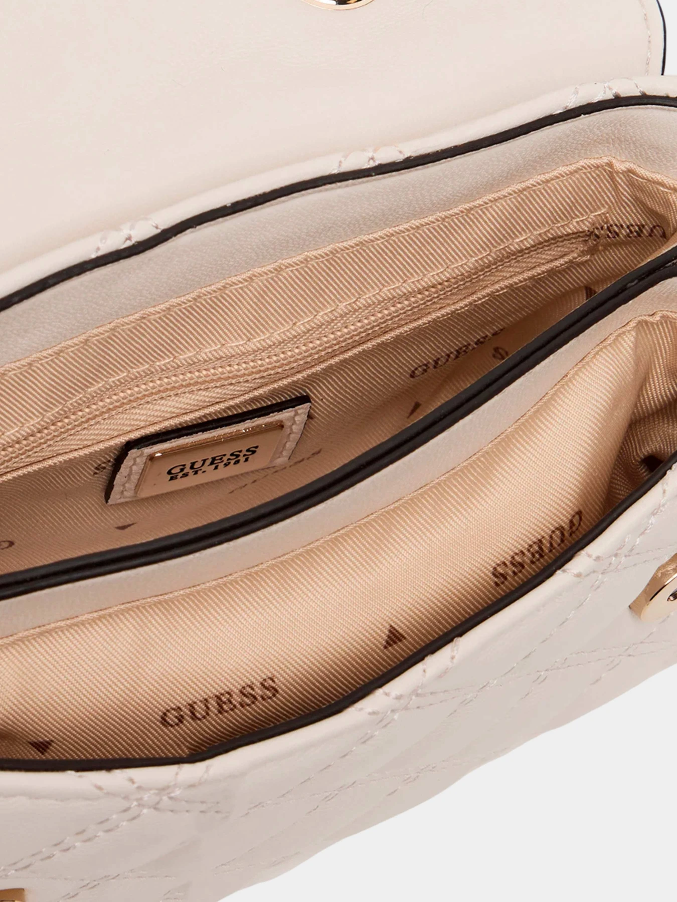 Сумки GUESS модель HWQG96-73740-OFF Сумки GUESS модель HWQG96-73740-OFF Фото