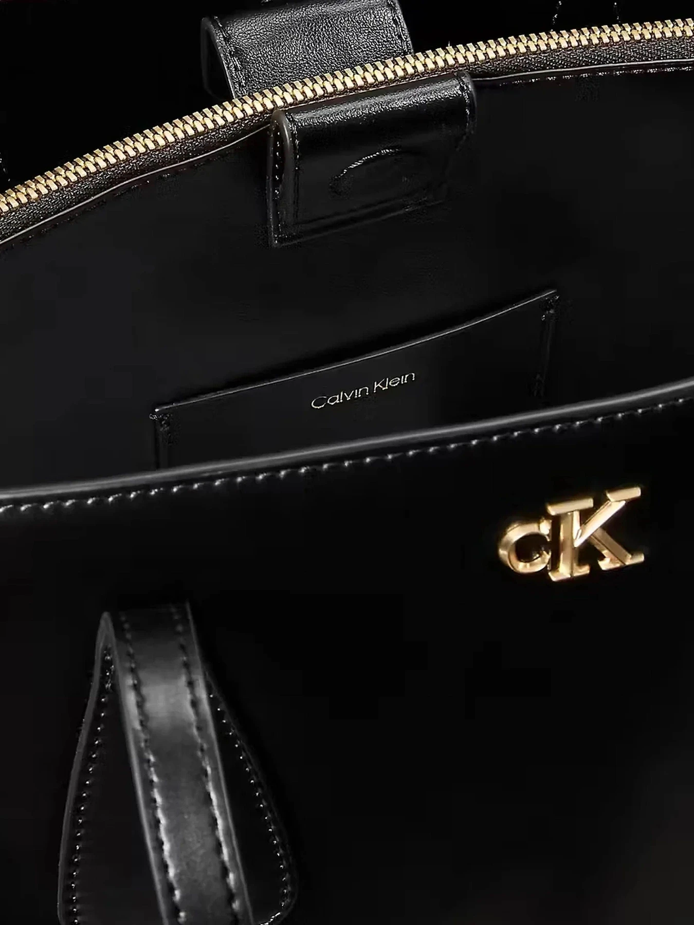 Сумки Calvin Klein модель LV04F3442G-UB1 Сумки Calvin Klein модель LV04F3442G-UB1 Фото