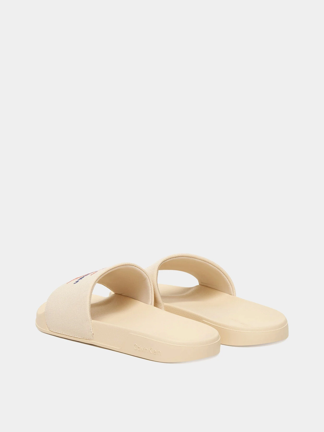 Шлёпанцы Calvin Klein модель HW0HW02958-AEF Шлёпанцы Calvin Klein модель HW0HW02958-AEF Фото