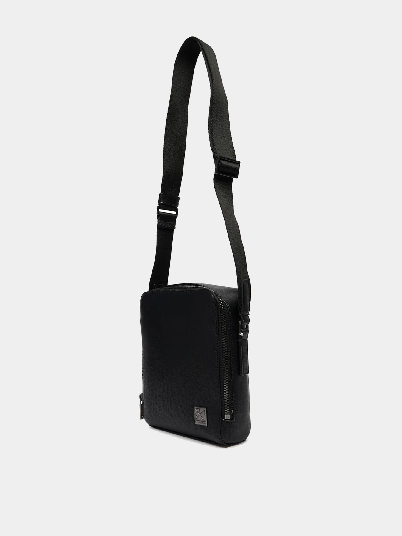 Сумки Calvin Klein модель LV04D3293G-UB1 Сумки Calvin Klein модель LV04D3293G-UB1 Фото