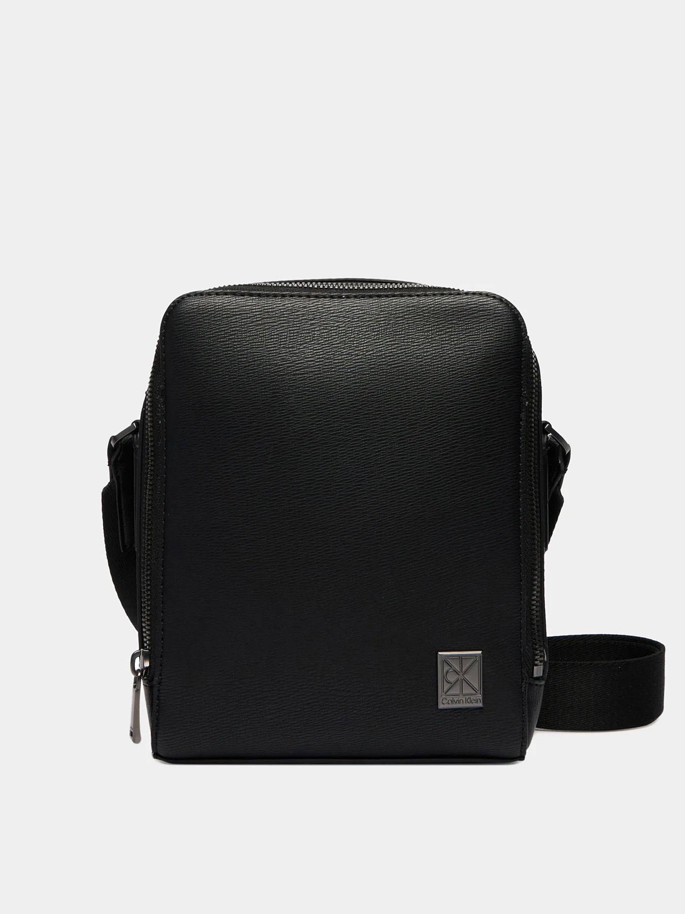Сумки Calvin Klein модель LV04D3293G-UB1 Сумки Calvin Klein модель LV04D3293G-UB1 Фото