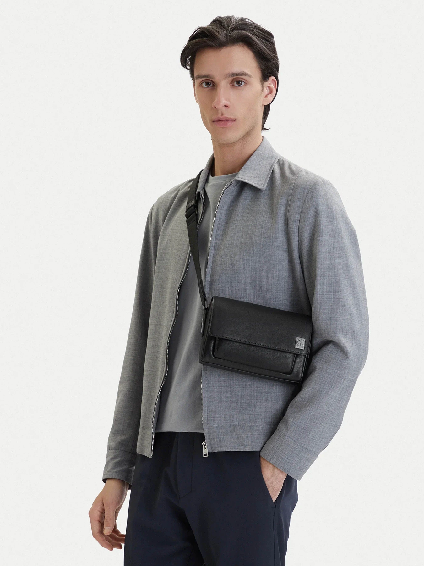 Сумки Calvin Klein модель LV04D3367G-UB1 Сумки Calvin Klein модель LV04D3367G-UB1 Фото