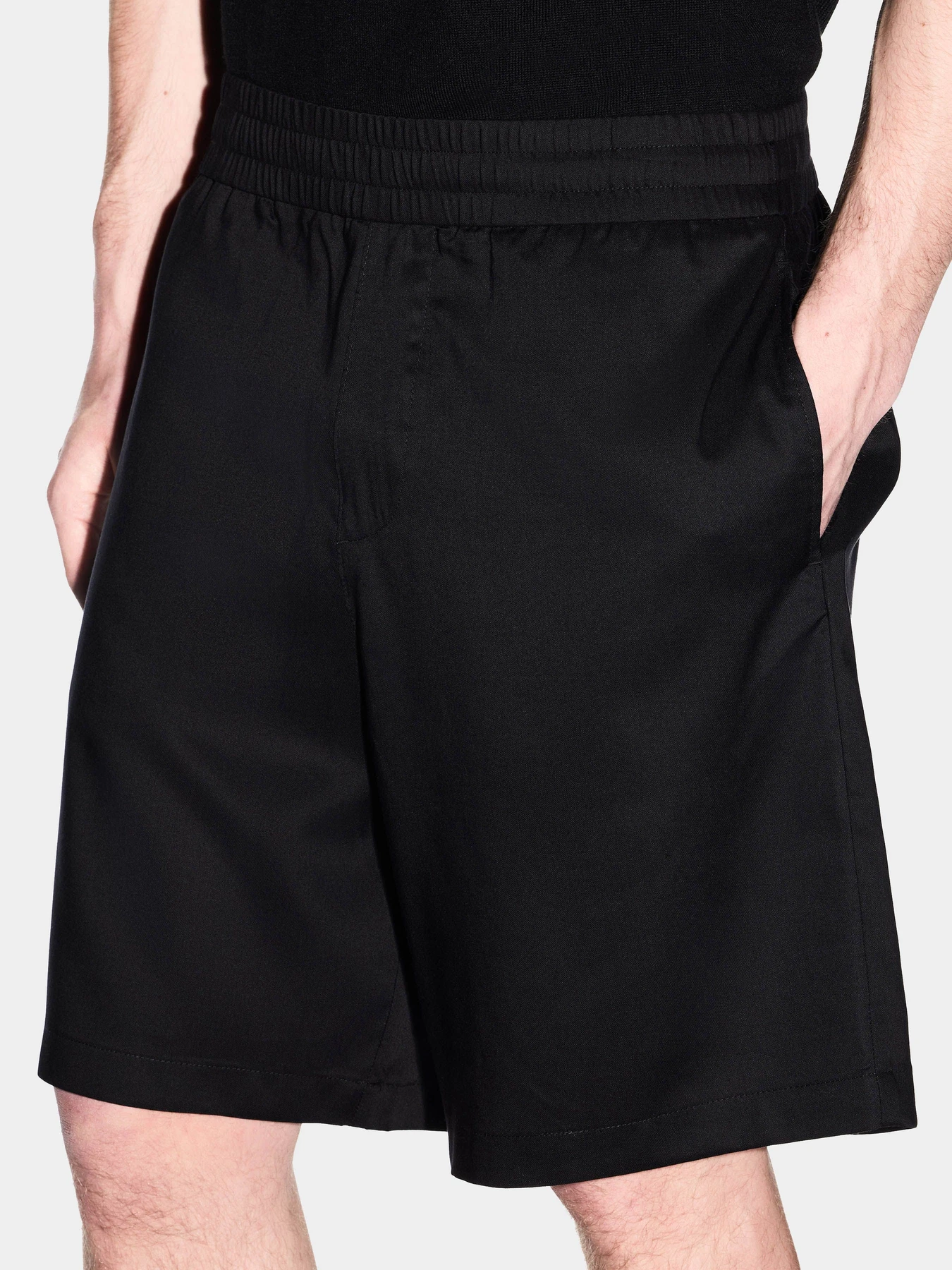 Шорты Armani Exchange модель XM002299-AF22715-UC001 Шорты Armani Exchange модель XM002299-AF22715-UC001 Фото