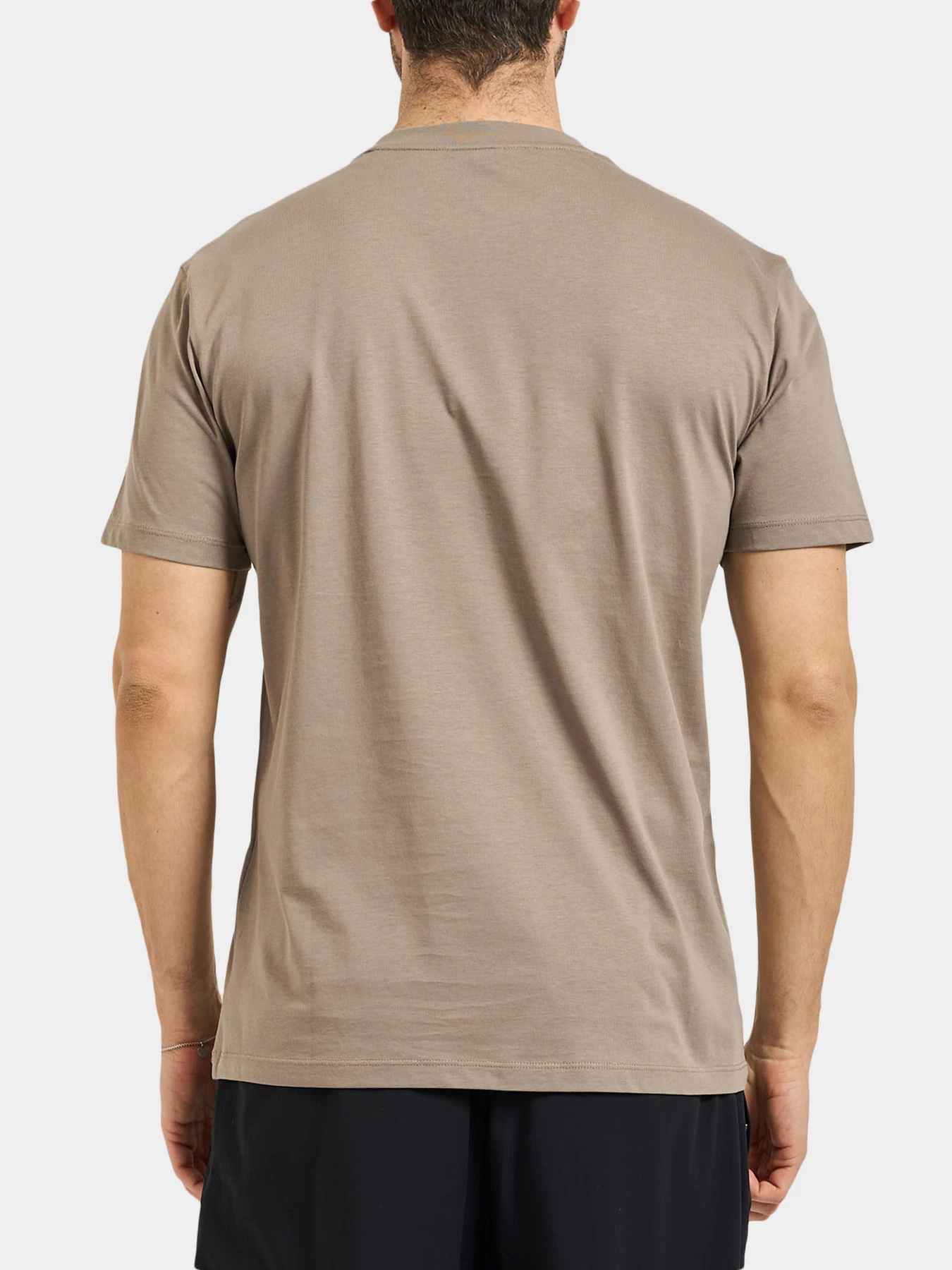 Футболки и поло Armani Exchange модель XM002213-AF10356-U6107 Футболки и поло Armani Exchange модель XM002213-AF10356-U6107 Фото