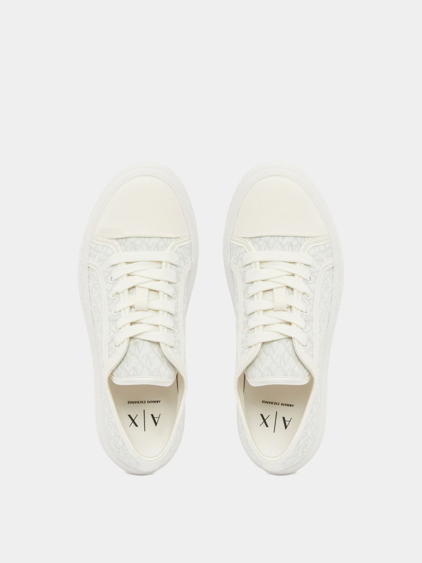 Кеды Armani Exchange модель XW002786-AF23055-M0107 Фото