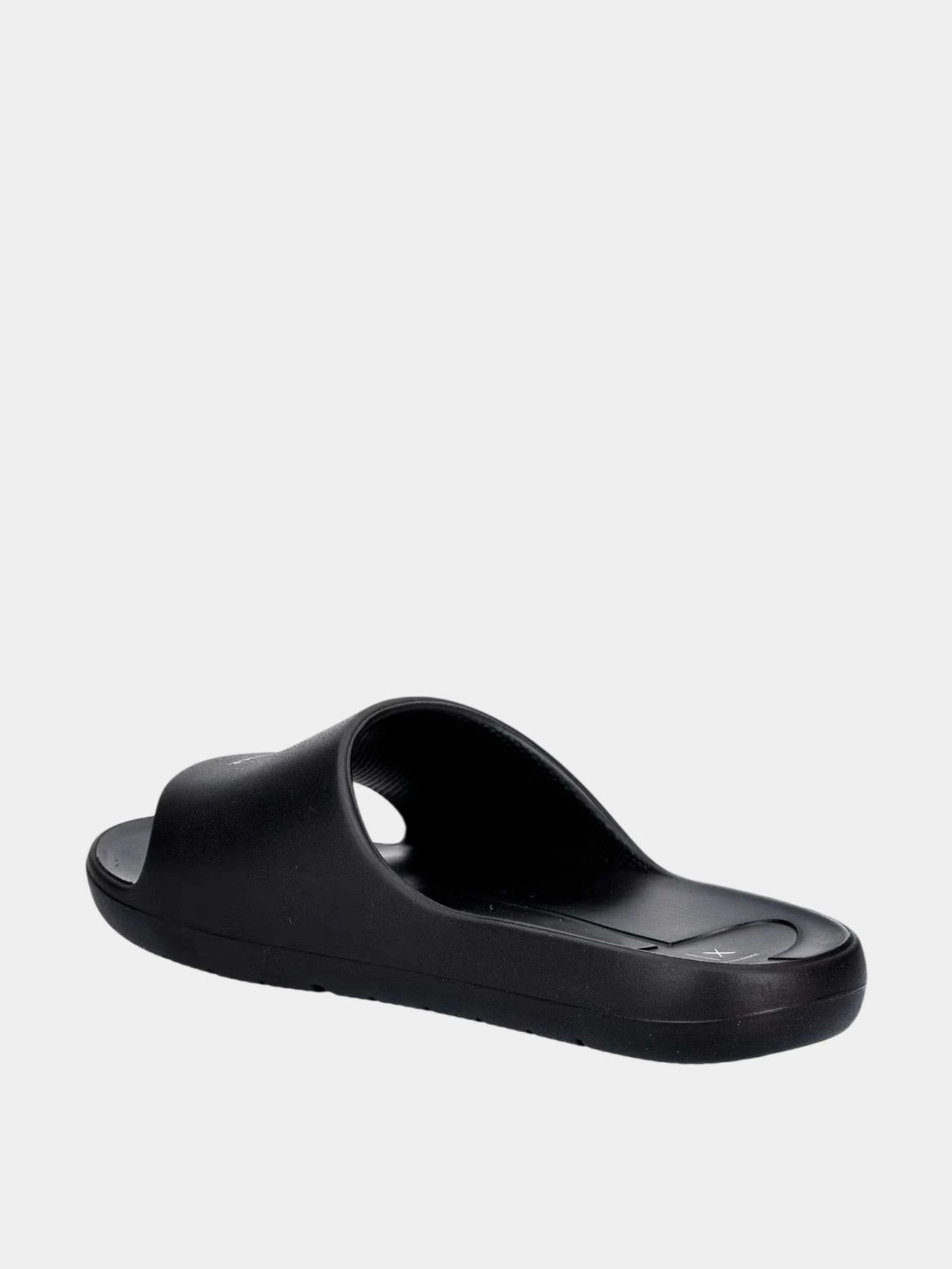 Шлёпанцы Armani Exchange модель XW002845-AF23456-MC011 Шлёпанцы Armani Exchange модель XW002845-AF23456-MC011 Фото