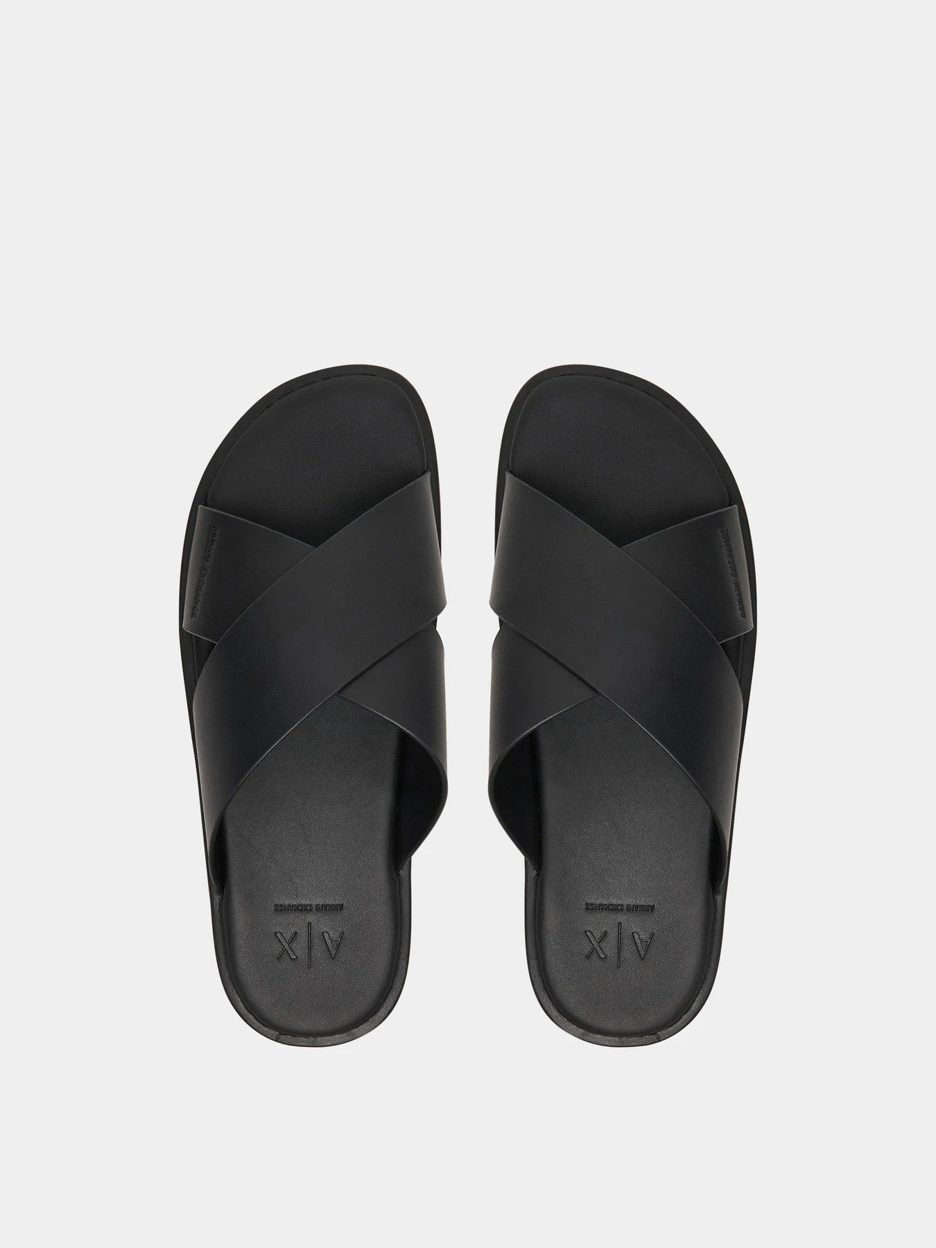 Сандалии Armani Exchange модель XM002619-AF10848-UC001 Сандалии Armani Exchange модель XM002619-AF10848-UC001 Фото