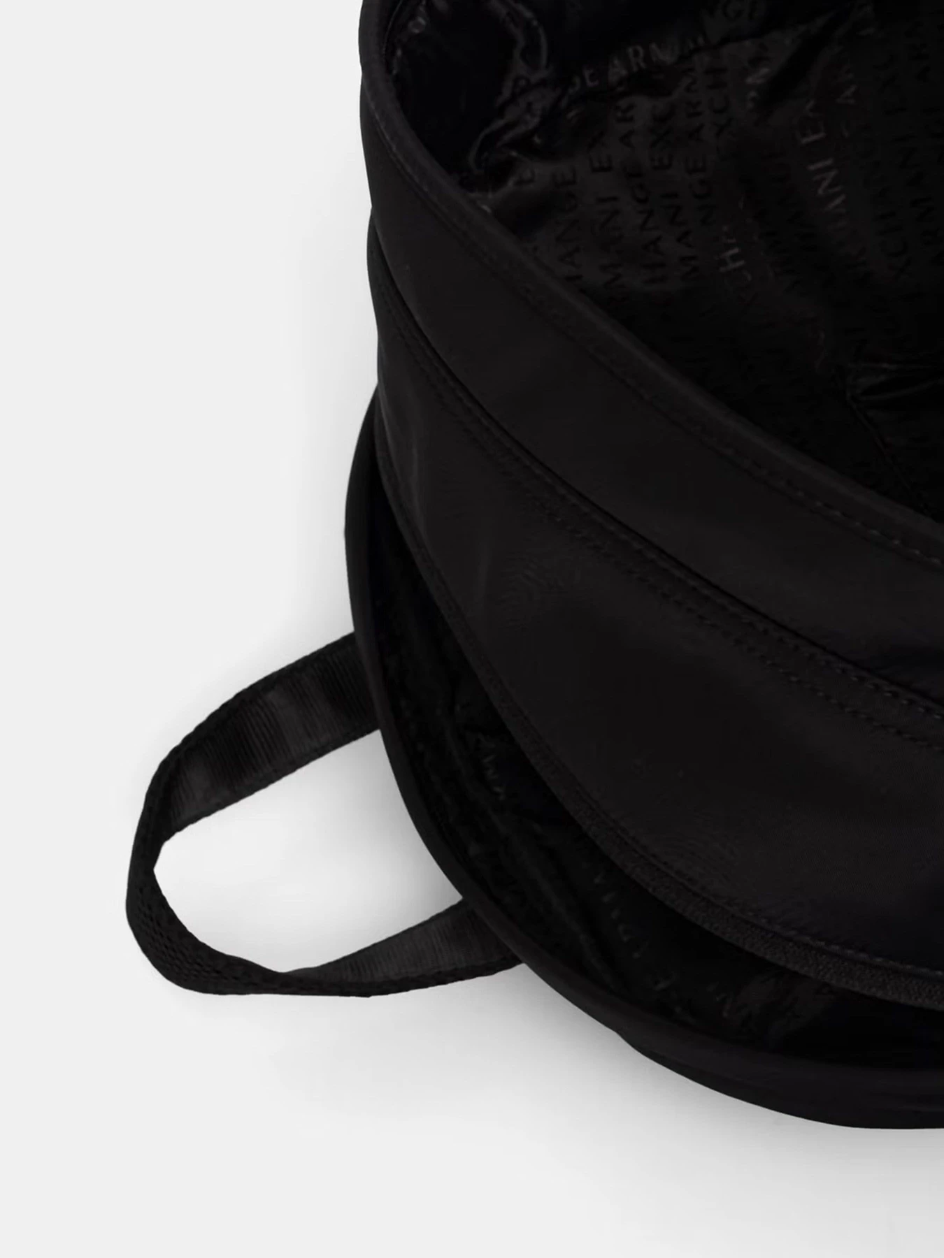 Рюкзаки Armani Exchange модель XM002532-AF22538-MC105 Рюкзаки Armani Exchange модель XM002532-AF22538-MC105 Фото