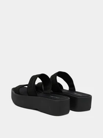 Шлёпанцы Calvin Klein модель HW0HW02878-0GJ Фото