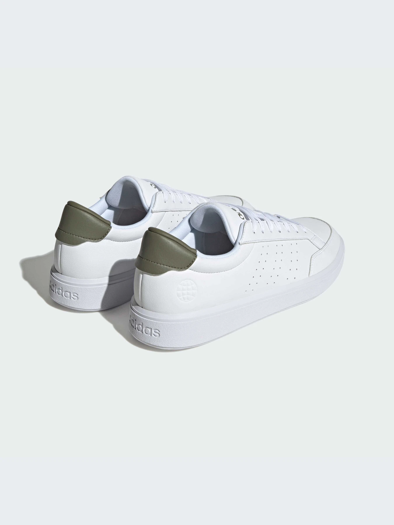 Кроссовки Adidas модель H06236-KZ Кроссовки Adidas модель H06236-KZ Фото