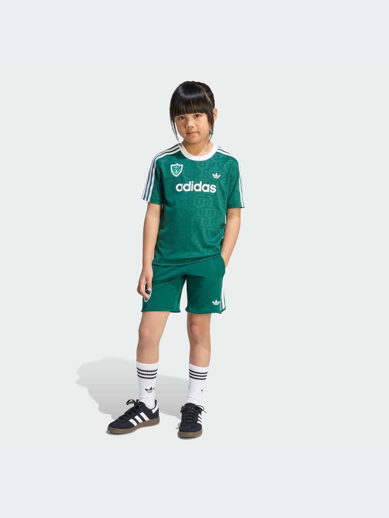 Костюмы Adidas Disney модель KC8432-KZ Костюмы Adidas Disney модель KC8432-KZ Фото