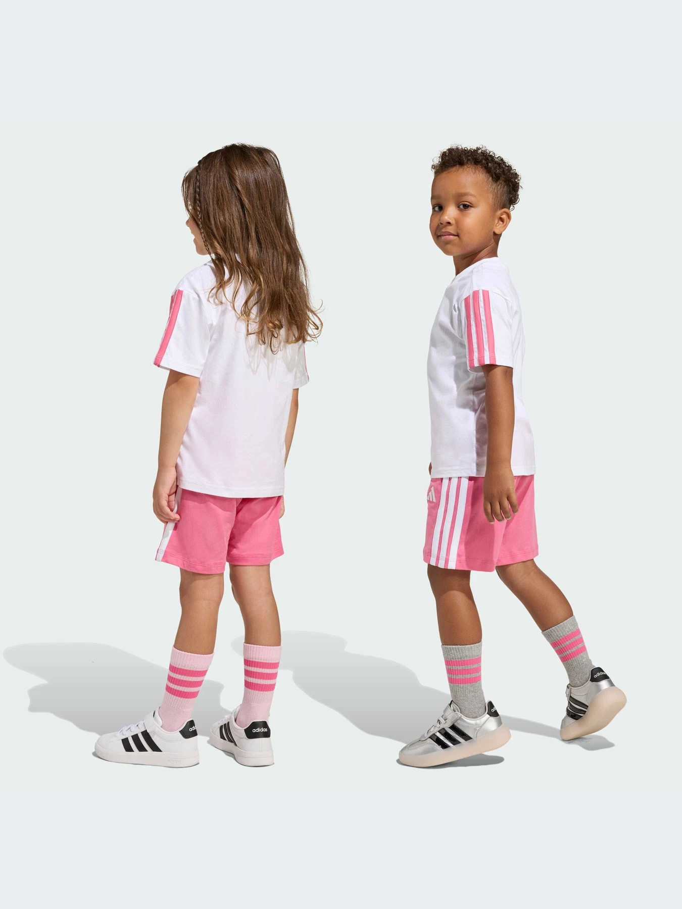 Костюмы Adidas Adidas Essentials модель KC6147-KZ Костюмы Adidas Adidas Essentials модель KC6147-KZ Фото