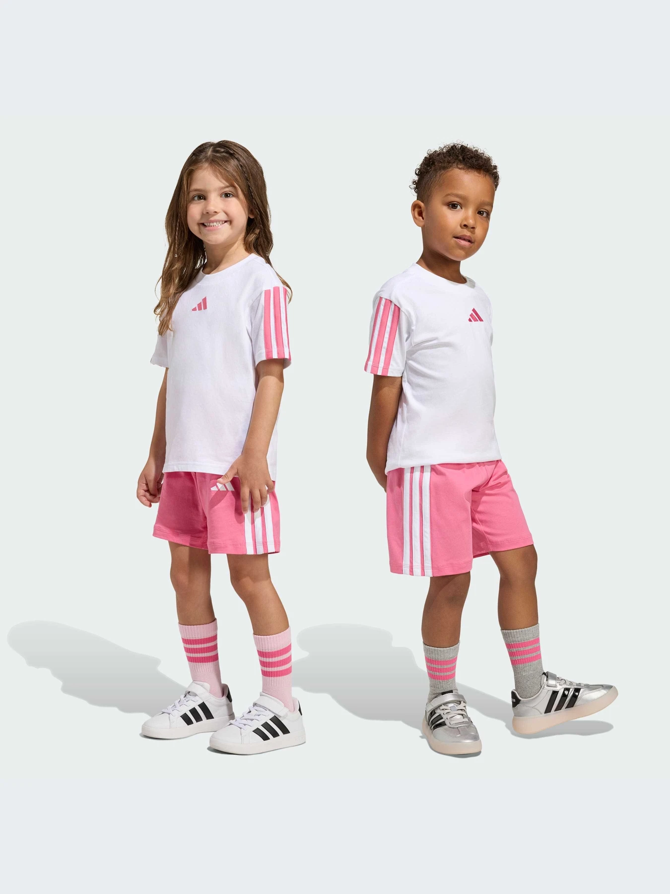 Костюмы Adidas Adidas Essentials модель KC6147-KZ Костюмы Adidas Adidas Essentials модель KC6147-KZ Фото