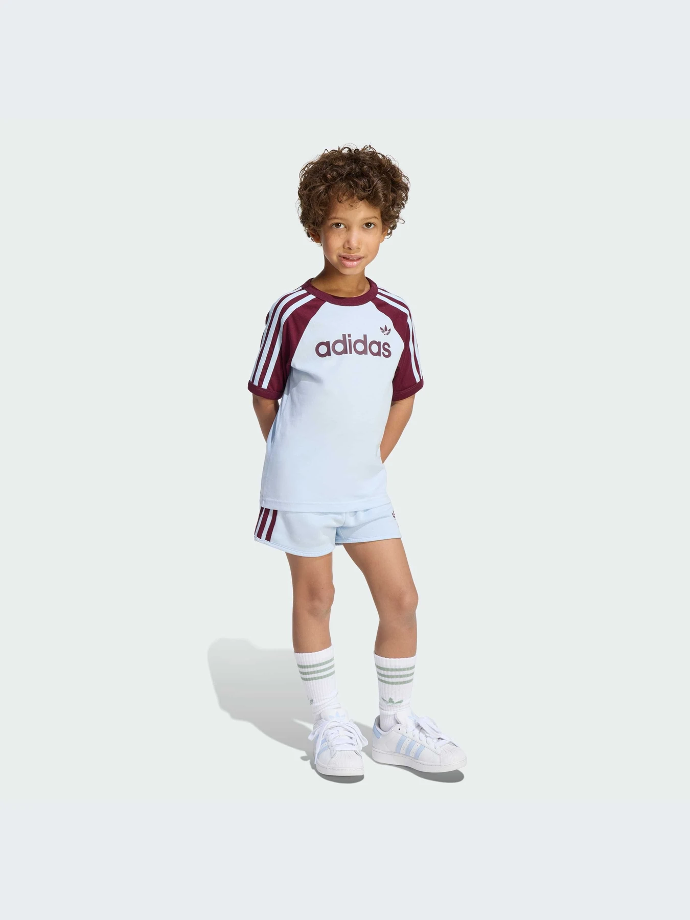 Костюмы Adidas Adicolor модель KD5778-KZ Костюмы Adidas Adicolor модель KD5778-KZ Фото
