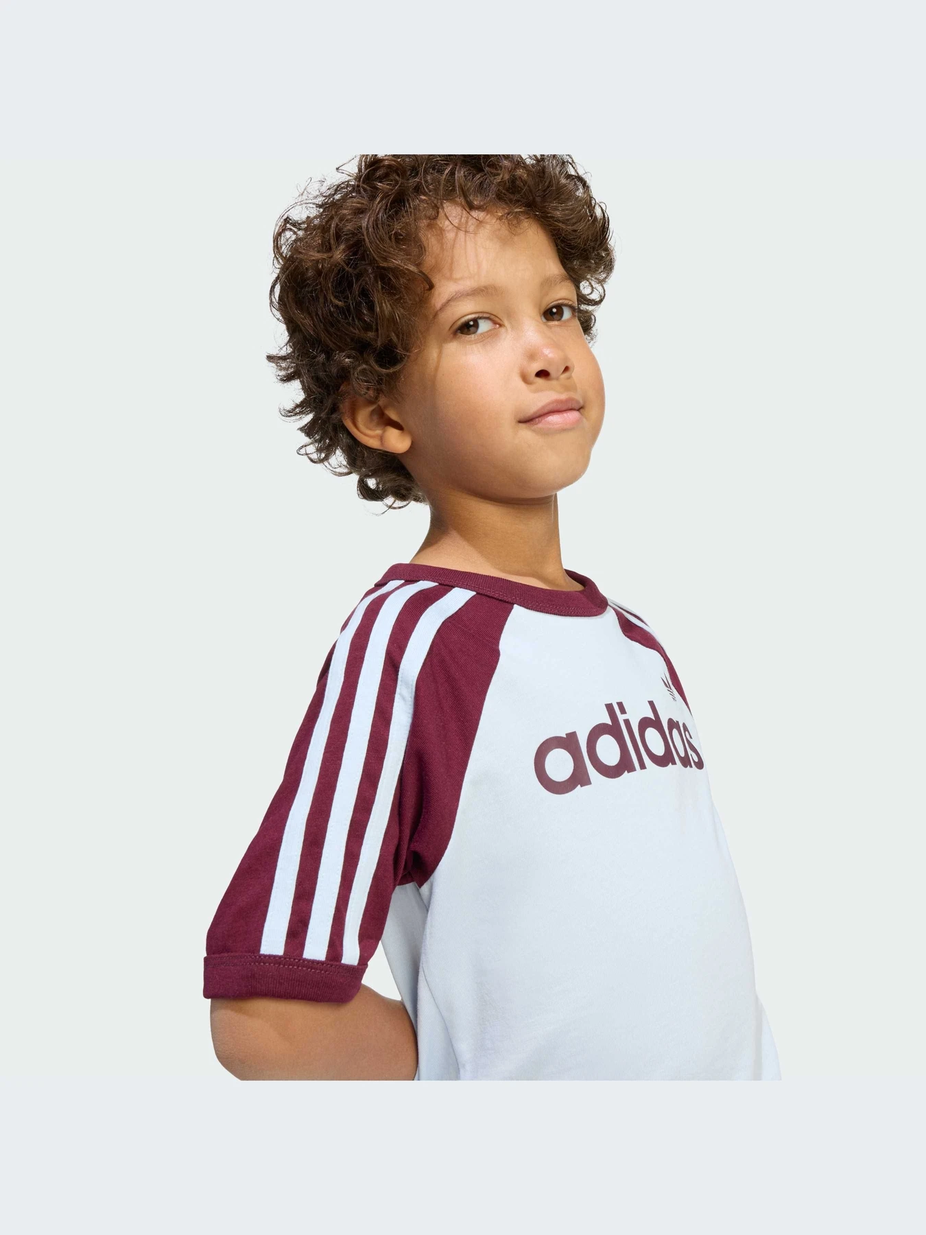 Костюмы Adidas Adicolor модель KD5778-KZ Костюмы Adidas Adicolor модель KD5778-KZ Фото