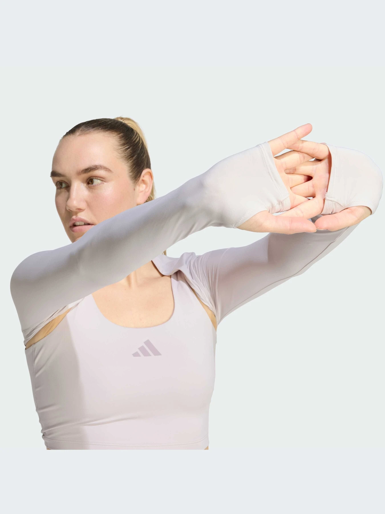 Худи и свитшоты Adidas Adidas Essentials модель KD2217-KZ Худи и свитшоты Adidas Adidas Essentials модель KD2217-KZ Фото