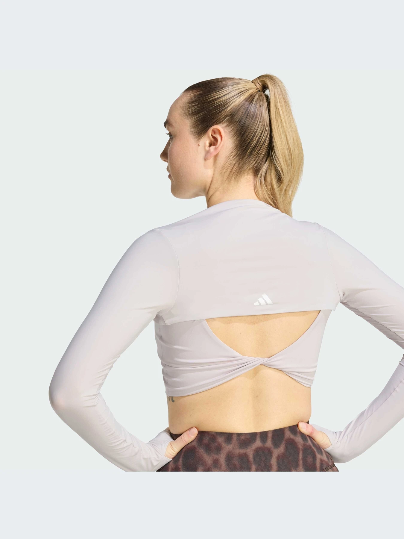 Худи и свитшоты Adidas Adidas Essentials модель KD2217-KZ Худи и свитшоты Adidas Adidas Essentials модель KD2217-KZ Фото