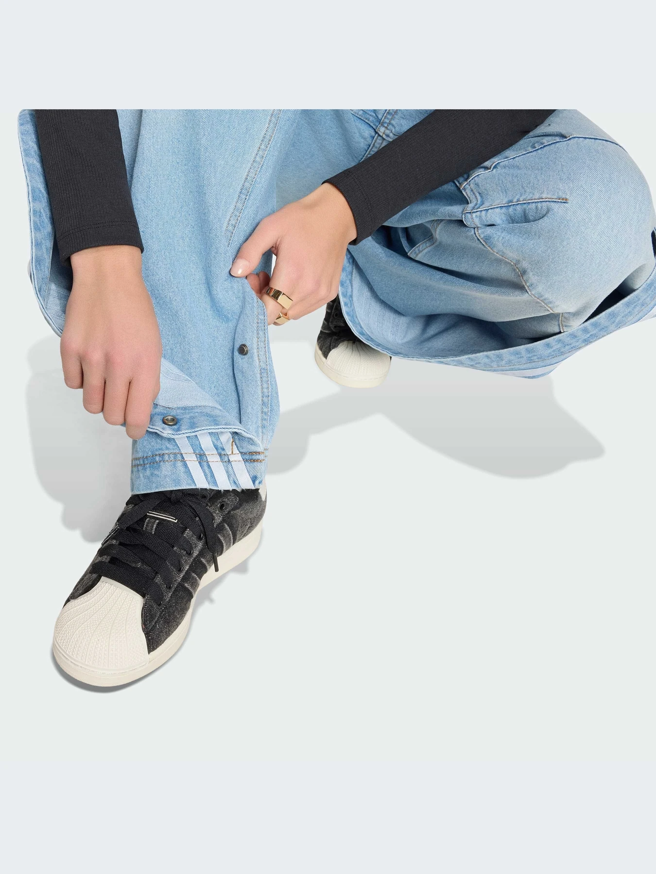 Брюки Adidas Adicolor модель KY5188-KZ Брюки Adidas Adicolor модель KY5188-KZ Фото
