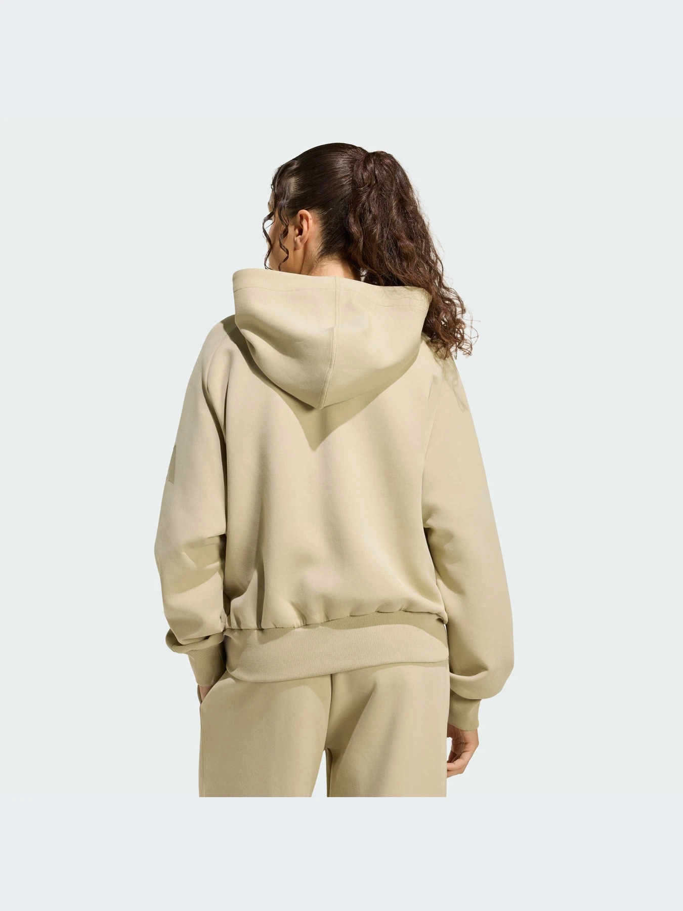 Худи и свитшоты Adidas модель KE9146-KZ Худи и свитшоты Adidas модель KE9146-KZ Фото