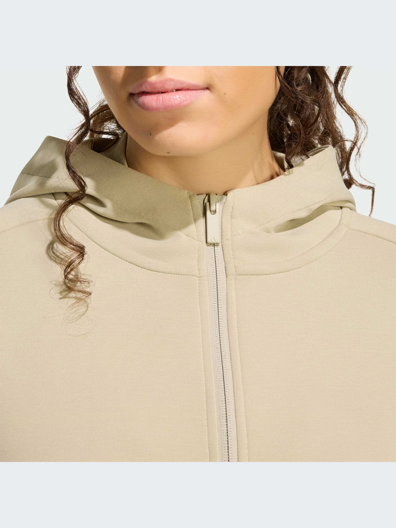 Худи и свитшоты Adidas модель KE9146-KZ Худи и свитшоты Adidas модель KE9146-KZ Фото