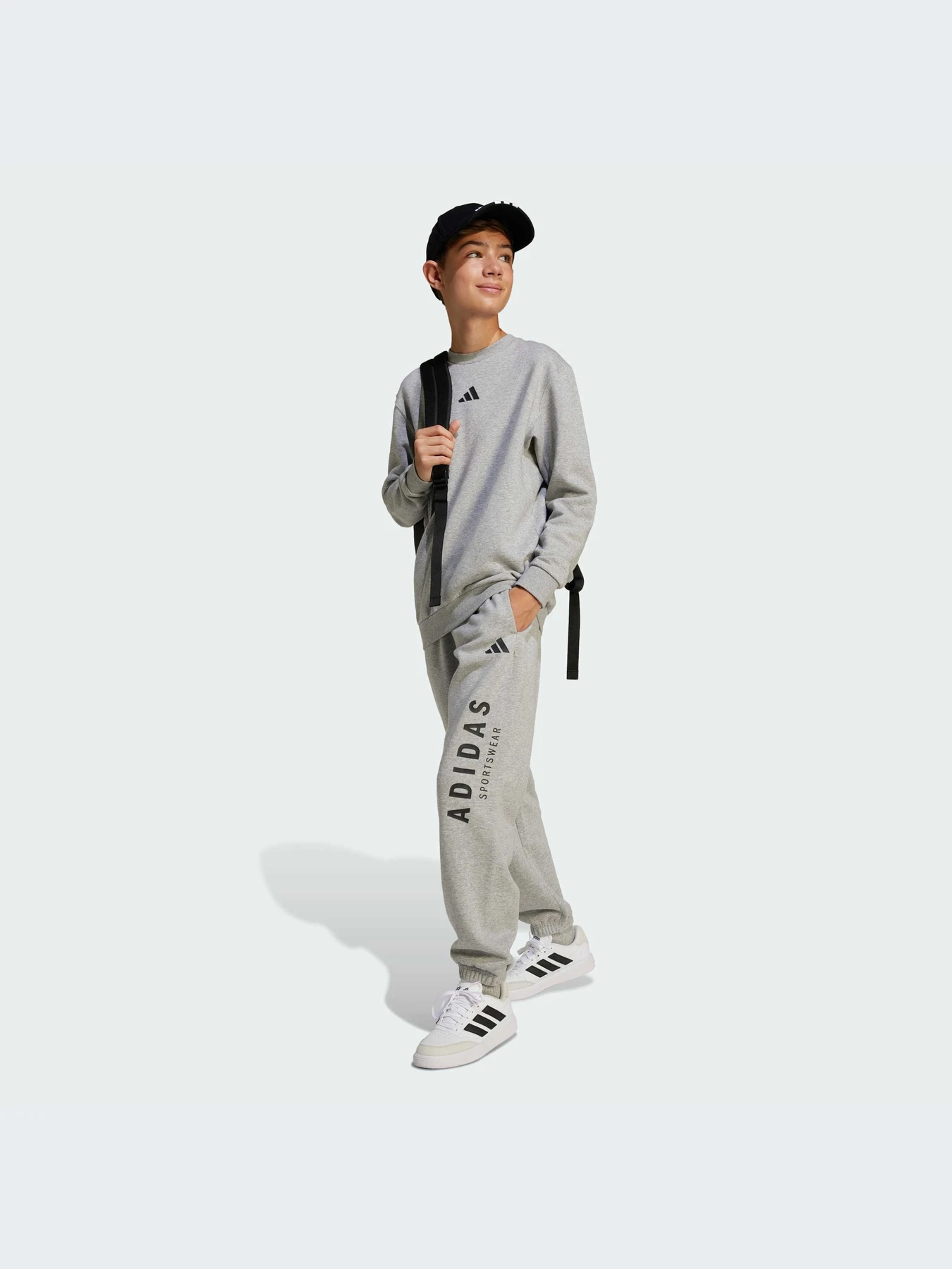 Худи и свитшоты Adidas модель JC7642-KZ Худи и свитшоты Adidas модель JC7642-KZ Фото