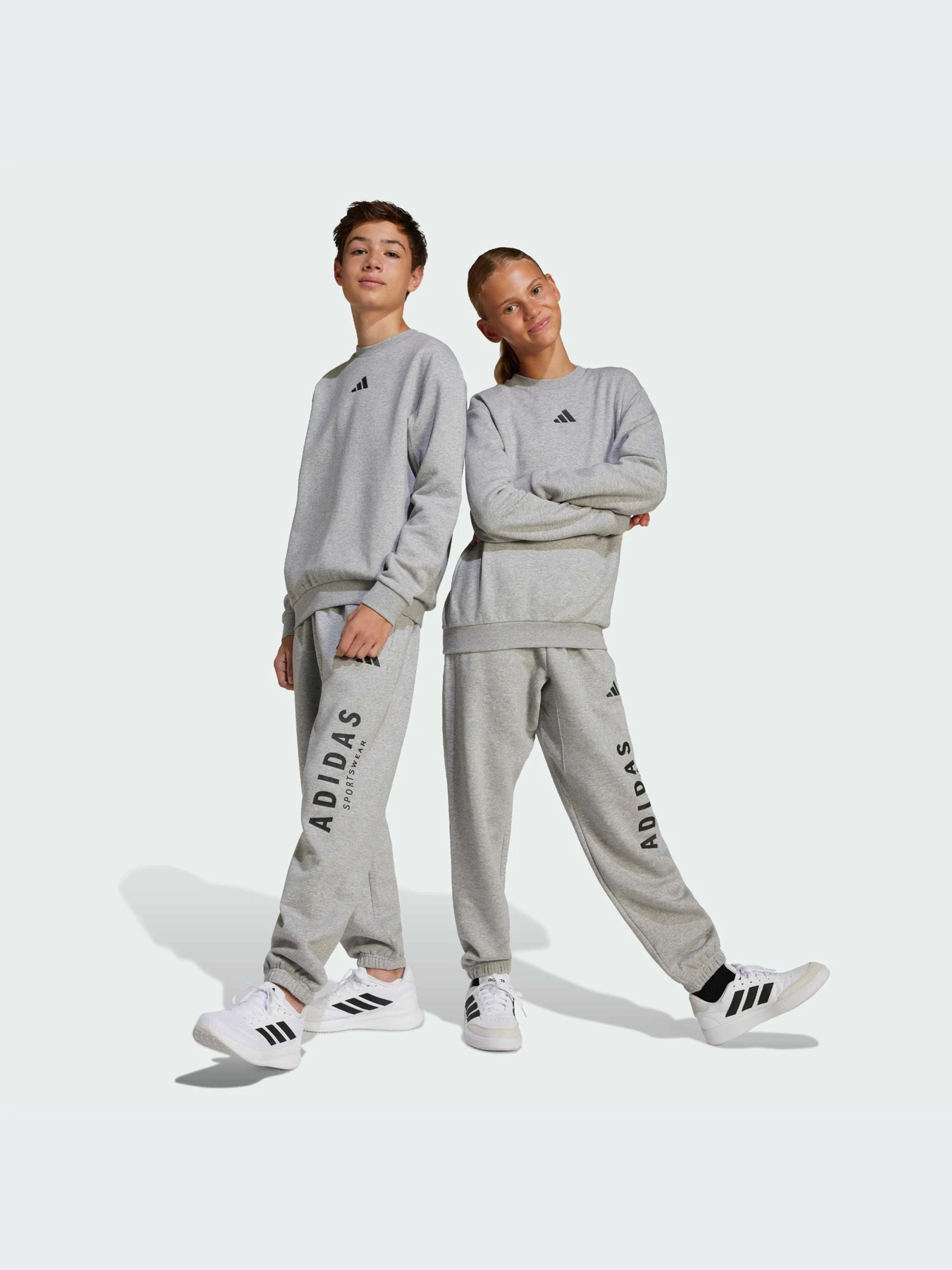 Худи и свитшоты Adidas модель JC7642-KZ Худи и свитшоты Adidas модель JC7642-KZ Фото