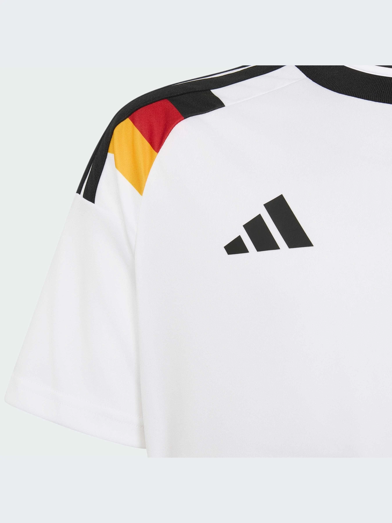 Футболки и поло Adidas модель JZ4555-KZ Футболки и поло Adidas модель JZ4555-KZ Фото