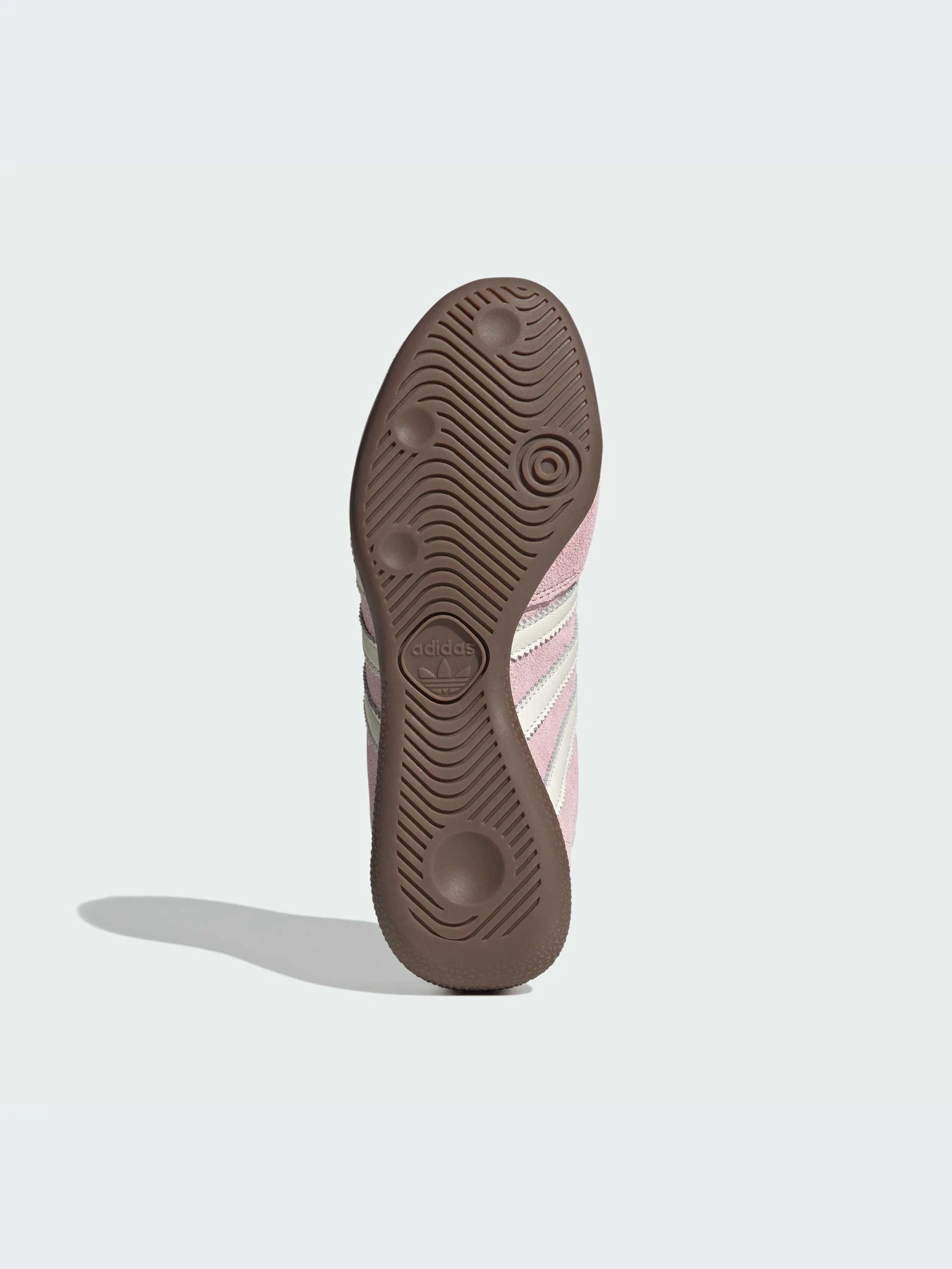 Кроссовки Adidas модель KJ1007-KZ Кроссовки Adidas модель KJ1007-KZ Фото