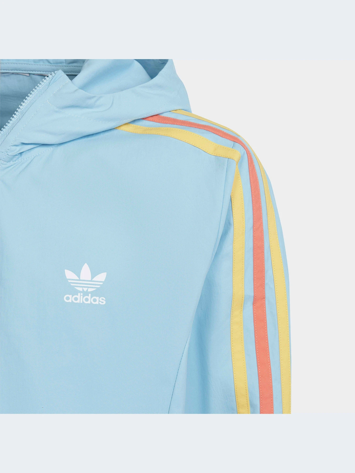 Куртки и дубленки Adidas Graphics модель IB8623-KZ Куртки и дубленки Adidas Graphics модель IB8623-KZ Фото