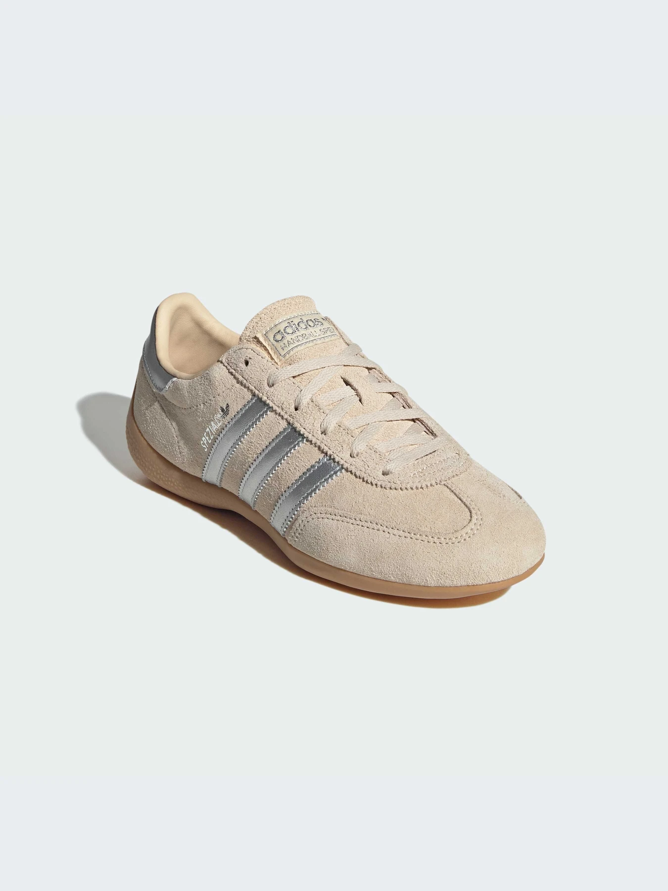 Кроссовки Adidas модель KI0910-KZ Кроссовки Adidas модель KI0910-KZ Фото