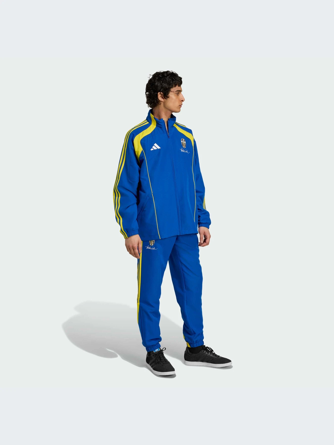 Худи и свитшоты Adidas модель JM9470-KZ Худи и свитшоты Adidas модель JM9470-KZ Фото
