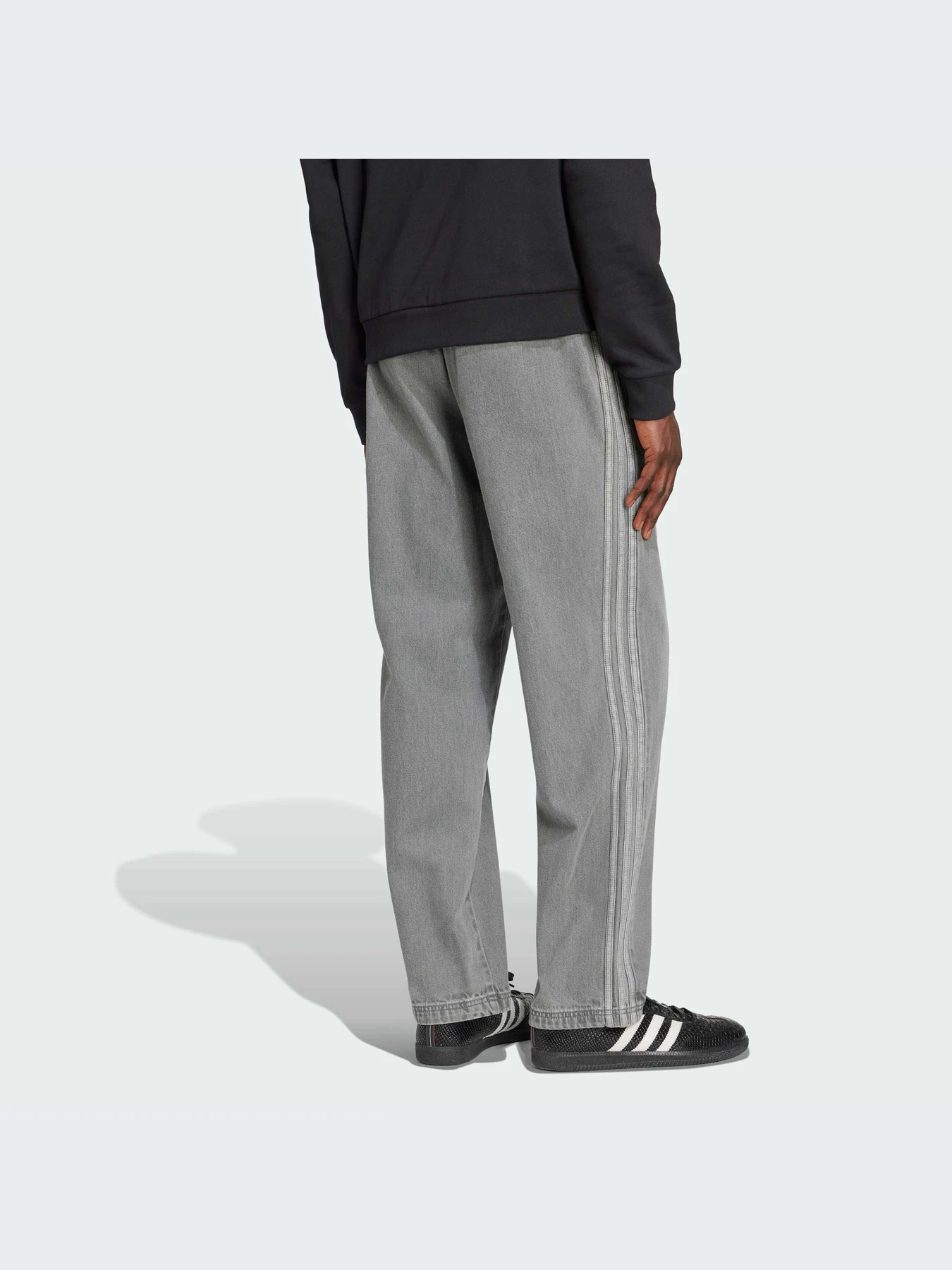 Брюки Adidas Adicolor модель JW5920-KZ Брюки Adidas Adicolor модель JW5920-KZ Фото