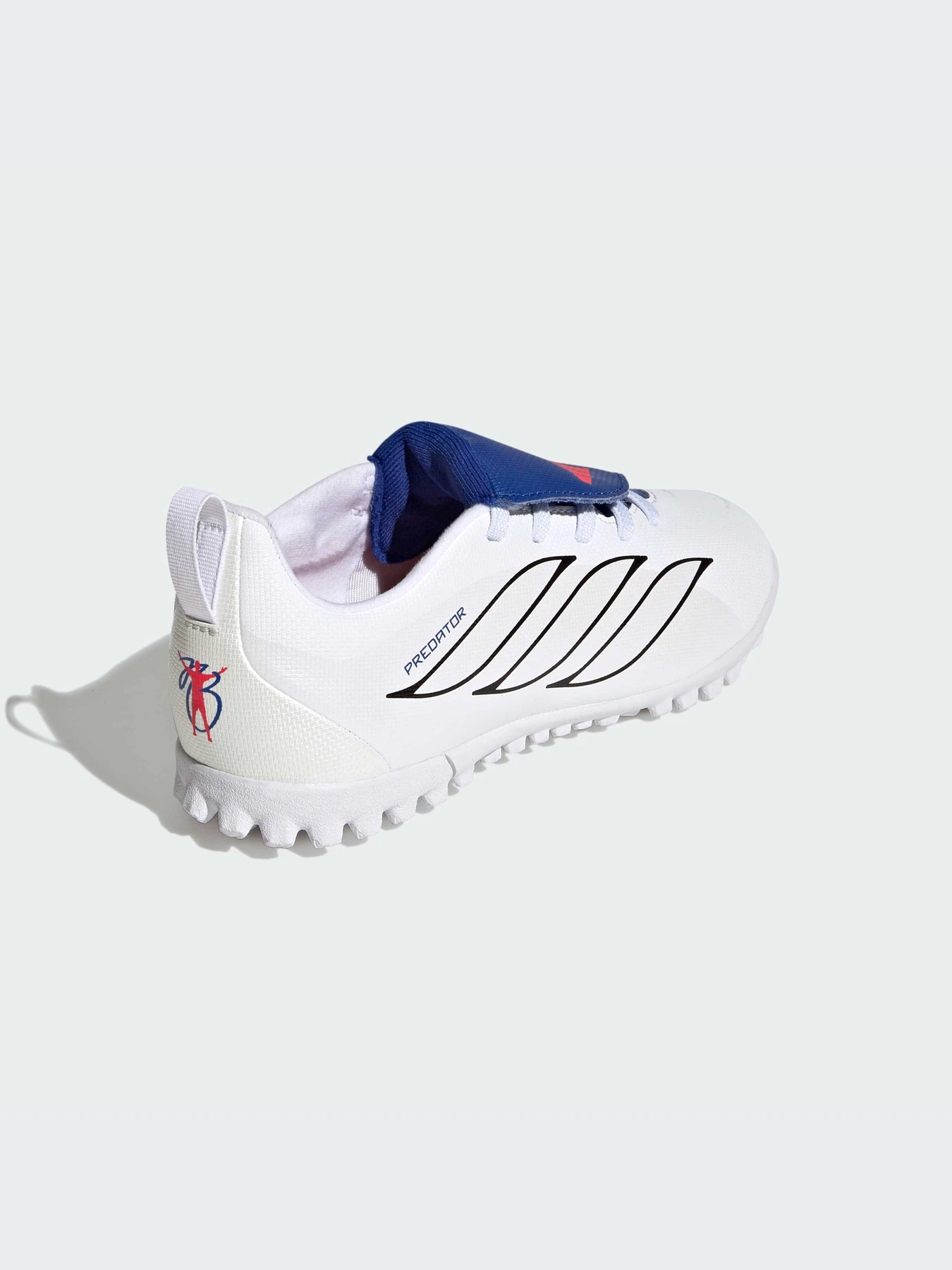 Кроссовки Adidas Predator модель JP6255-KZ Кроссовки Adidas Predator модель JP6255-KZ Фото