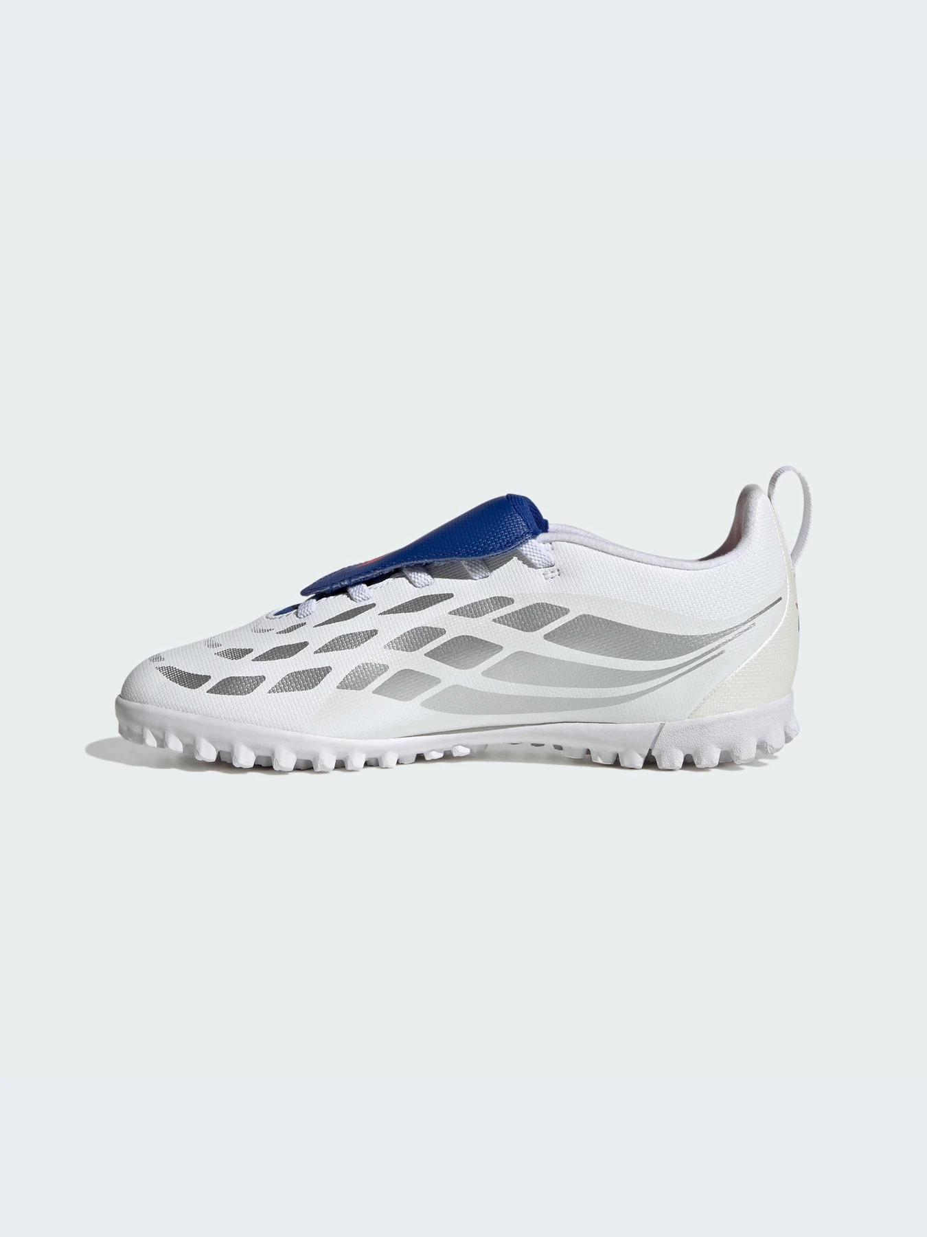 Кроссовки Adidas Predator модель JP6255-KZ Кроссовки Adidas Predator модель JP6255-KZ Фото