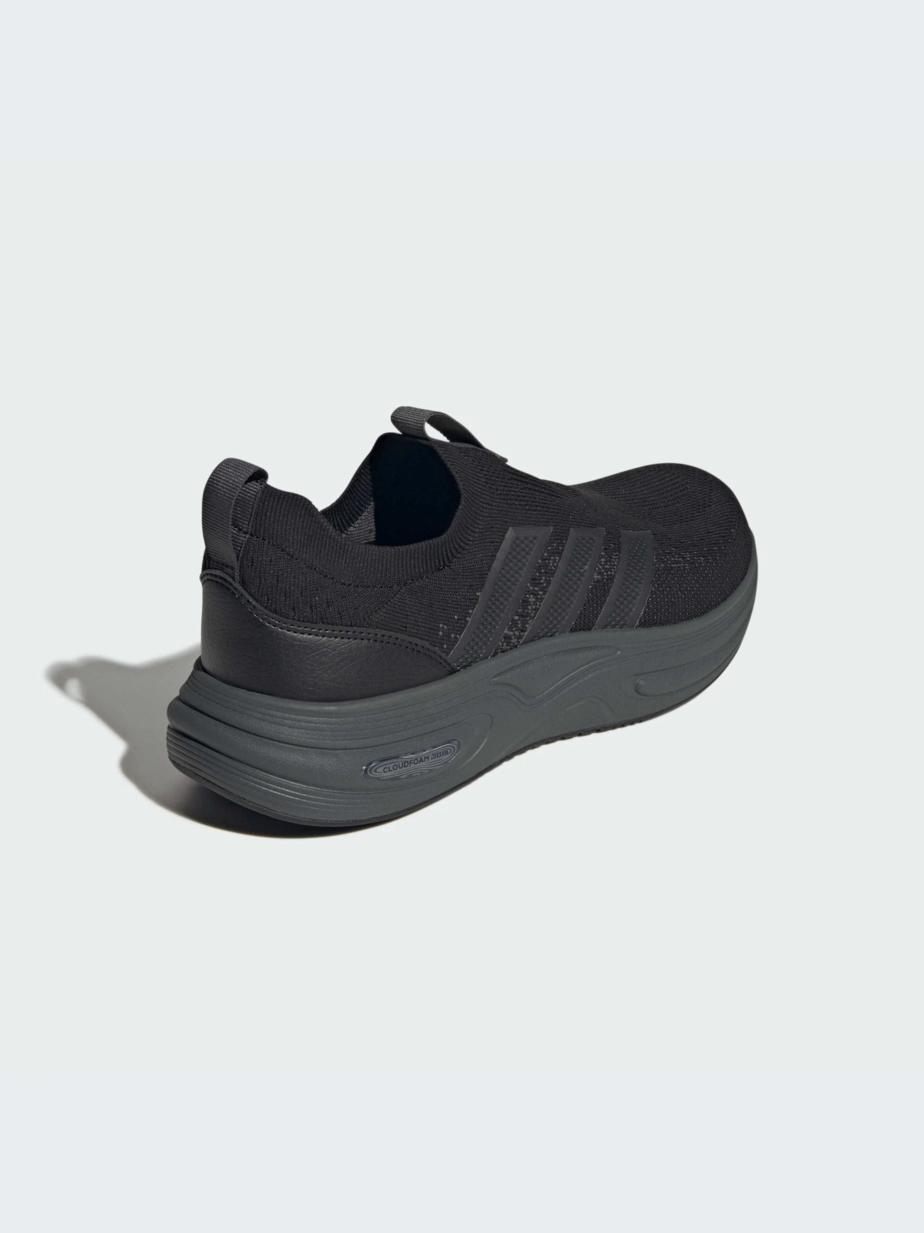 Кроссовки Adidas модель HP3454-KZ Кроссовки Adidas модель HP3454-KZ Фото