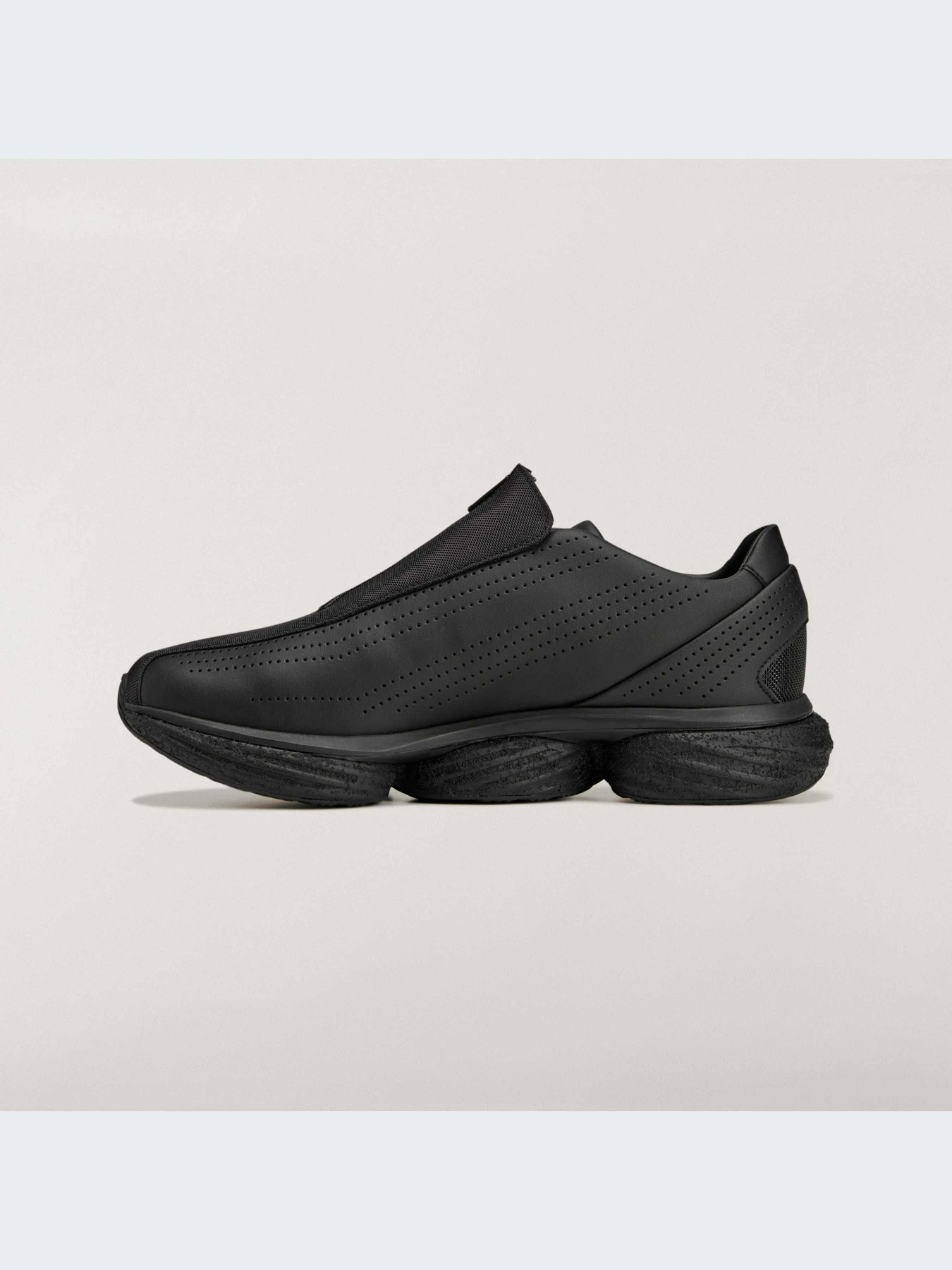 Кроссовки Adidas модель KJ1282-KZ Кроссовки Adidas модель KJ1282-KZ Фото
