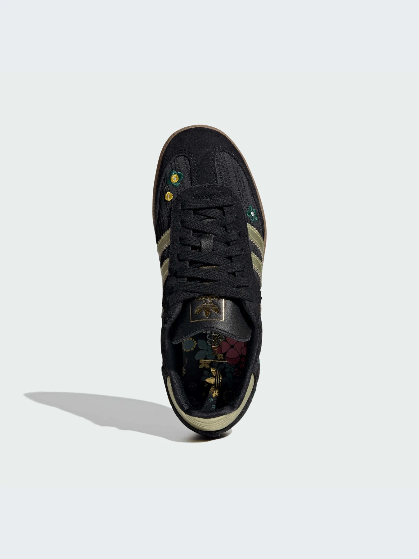 Кроссовки Adidas модель IH1331-KZ Кроссовки Adidas модель IH1331-KZ Фото
