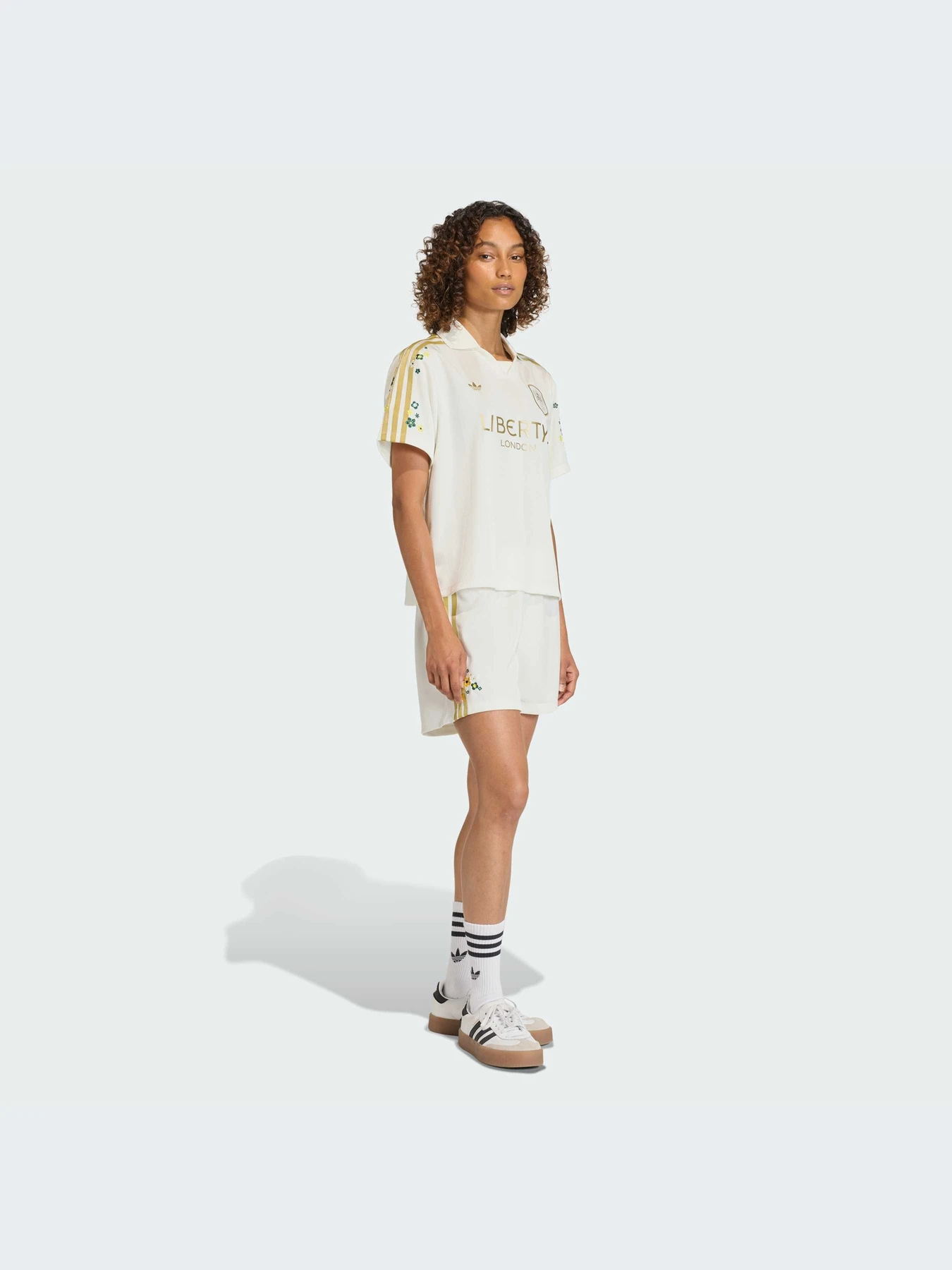 Шорты Adidas Adicolor модель KE3663-KZ Шорты Adidas Adicolor модель KE3663-KZ Фото