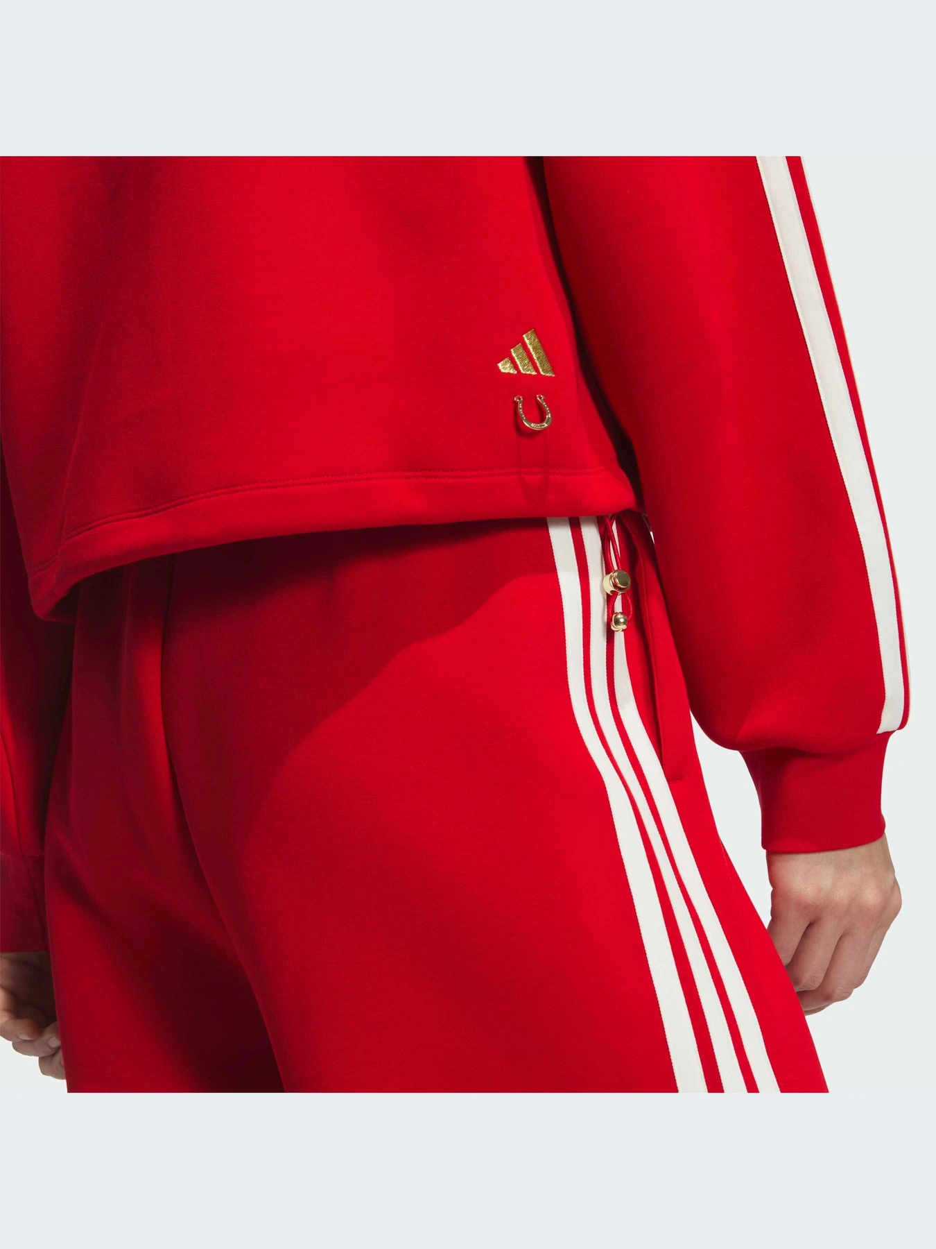 Худи и свитшоты Adidas модель KH2694-KZ Худи и свитшоты Adidas модель KH2694-KZ Фото