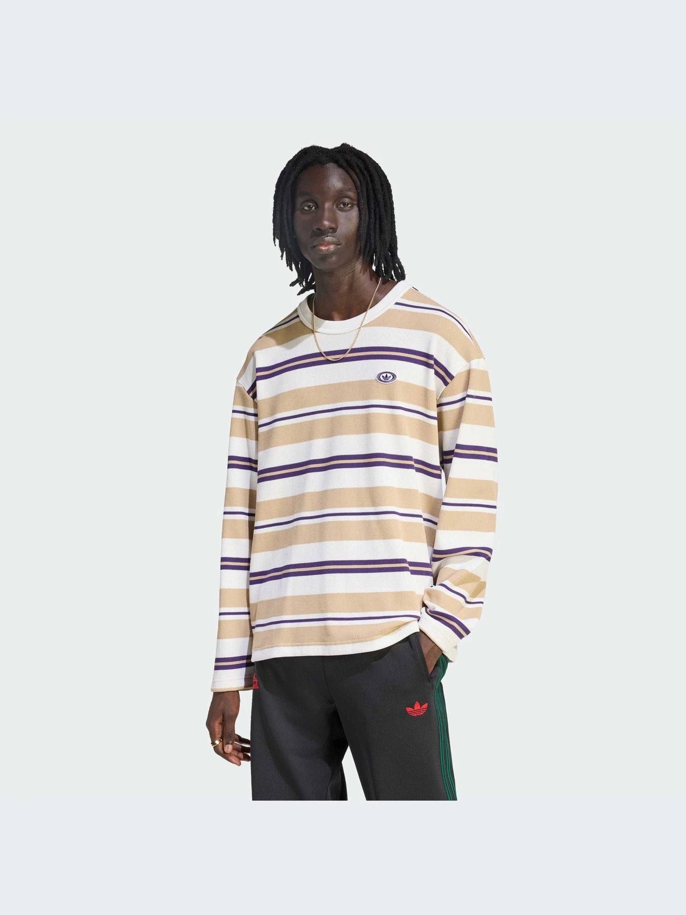 Худи и свитшоты Adidas модель KS6849-KZ Худи и свитшоты Adidas модель KS6849-KZ Фото