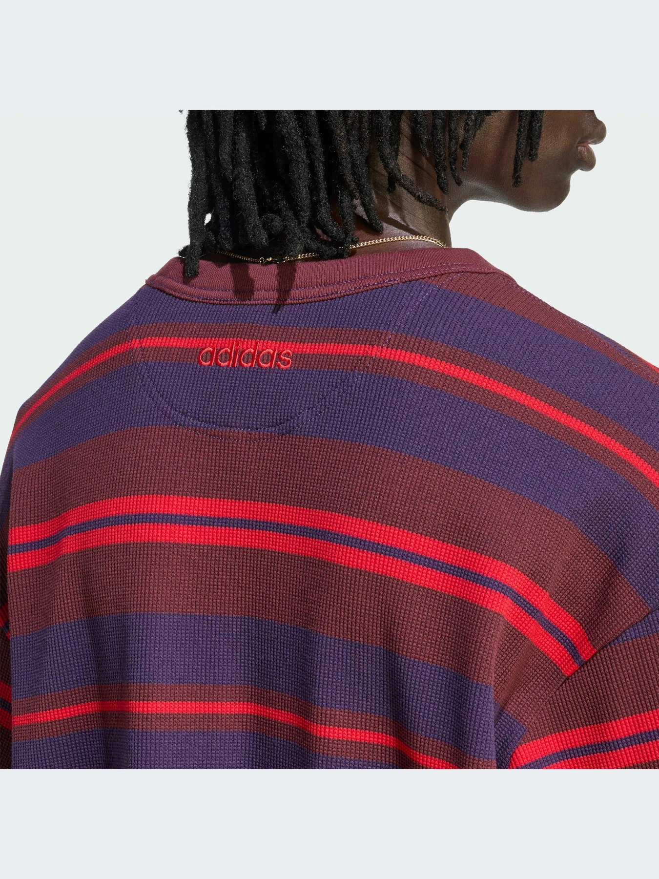 Худи и свитшоты Adidas модель KS6847-KZ Худи и свитшоты Adidas модель KS6847-KZ Фото