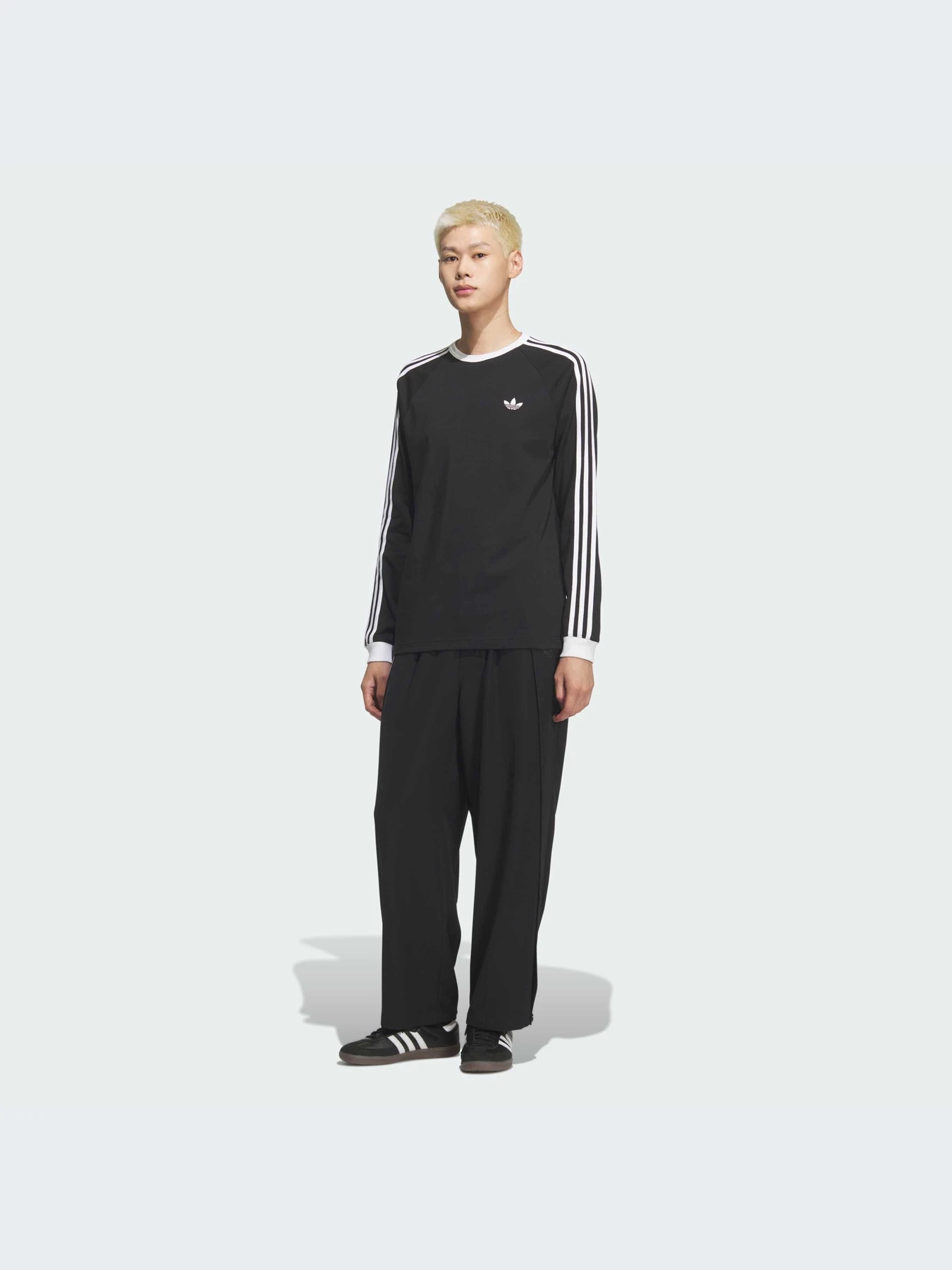 Брюки Adidas модель KS5342-KZ Брюки Adidas модель KS5342-KZ Фото