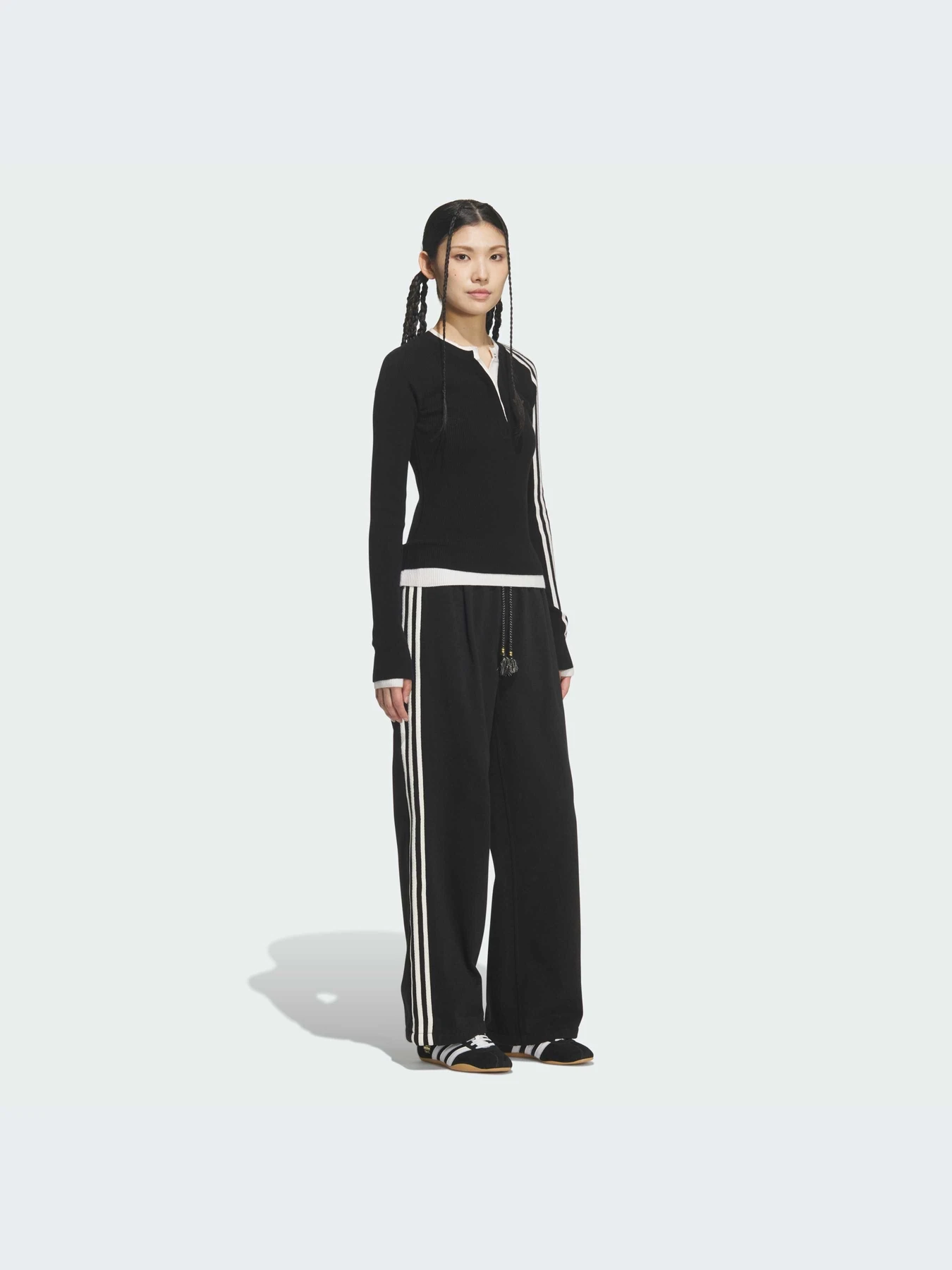 Худи и свитшоты Adidas модель KS5333-KZ Худи и свитшоты Adidas модель KS5333-KZ Фото