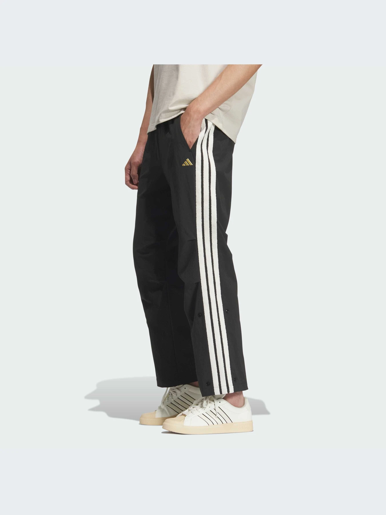 Брюки Adidas модель KR3077-KZ Брюки Adidas модель KR3077-KZ Фото