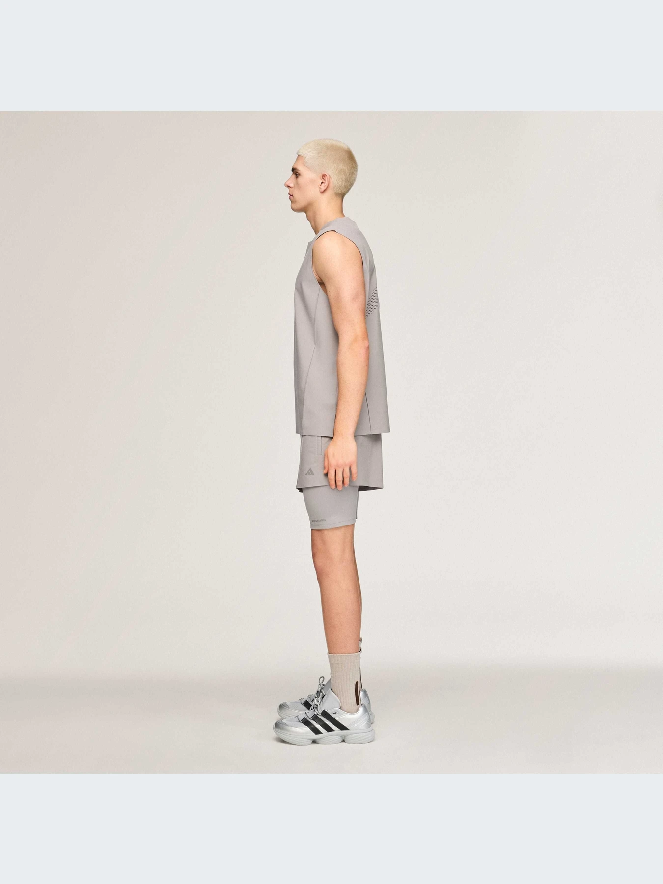 Футболки и поло Adidas модель KD6623-KZ Футболки и поло Adidas модель KD6623-KZ Фото