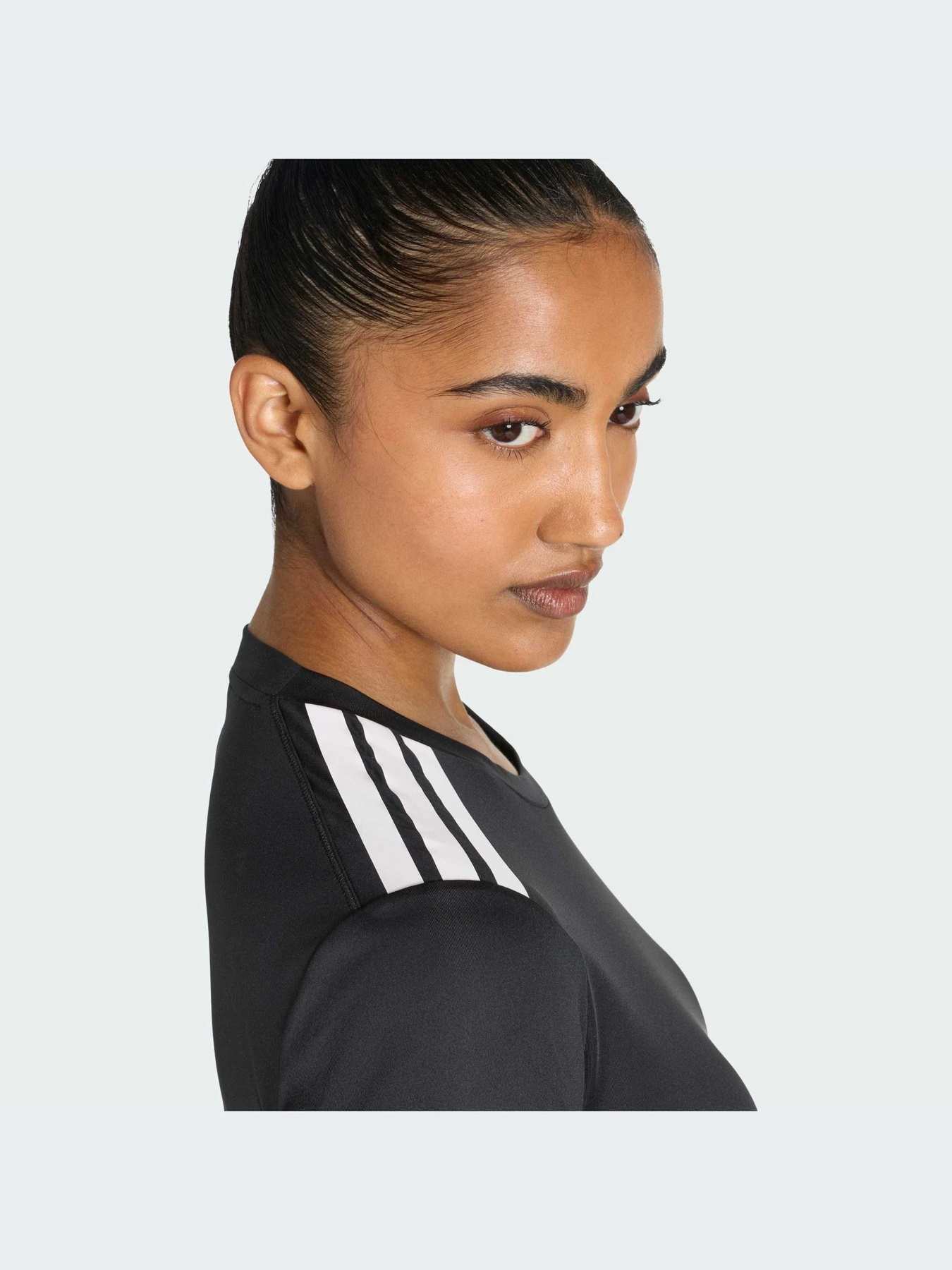 Футболки и поло Adidas модель KC7639-KZ Футболки и поло Adidas модель KC7639-KZ Фото